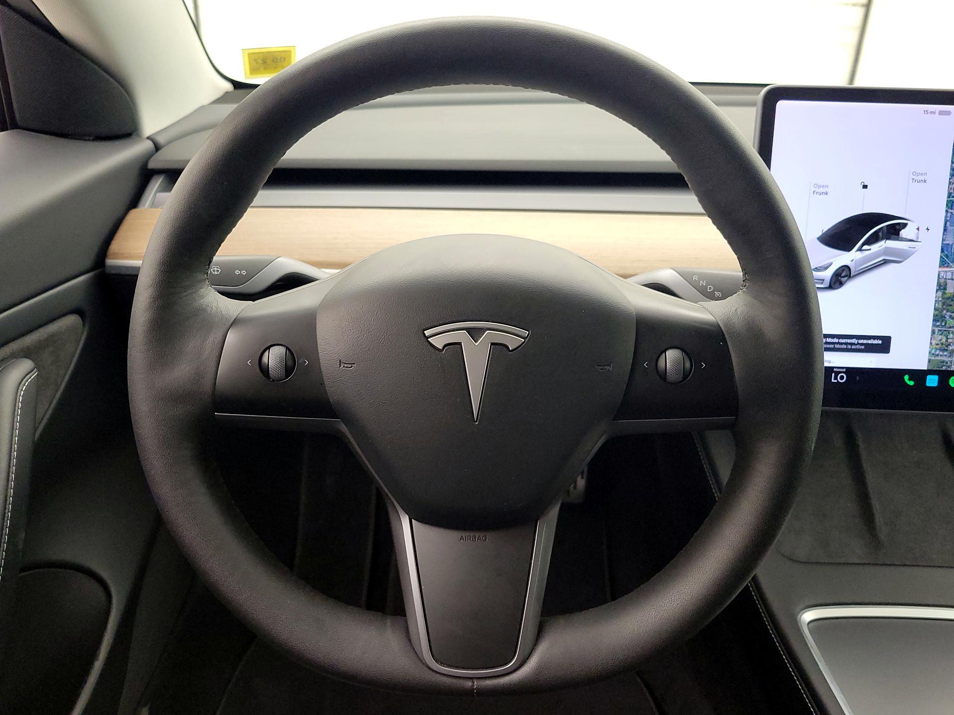 Thumbnail: 2021 Tesla Model 3 - 10