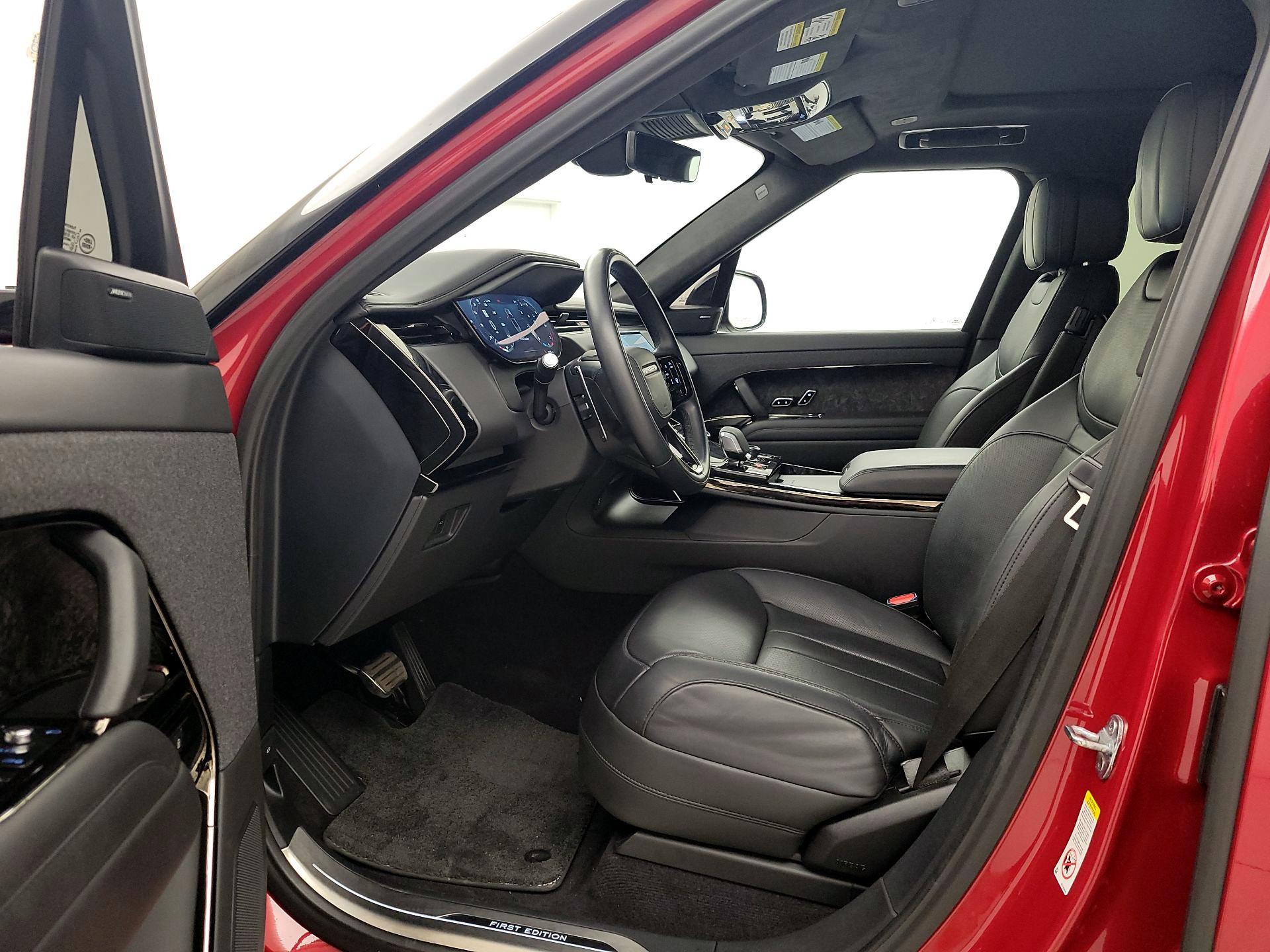 Thumbnail: 2023 Land Rover Range Rover Sport - 11