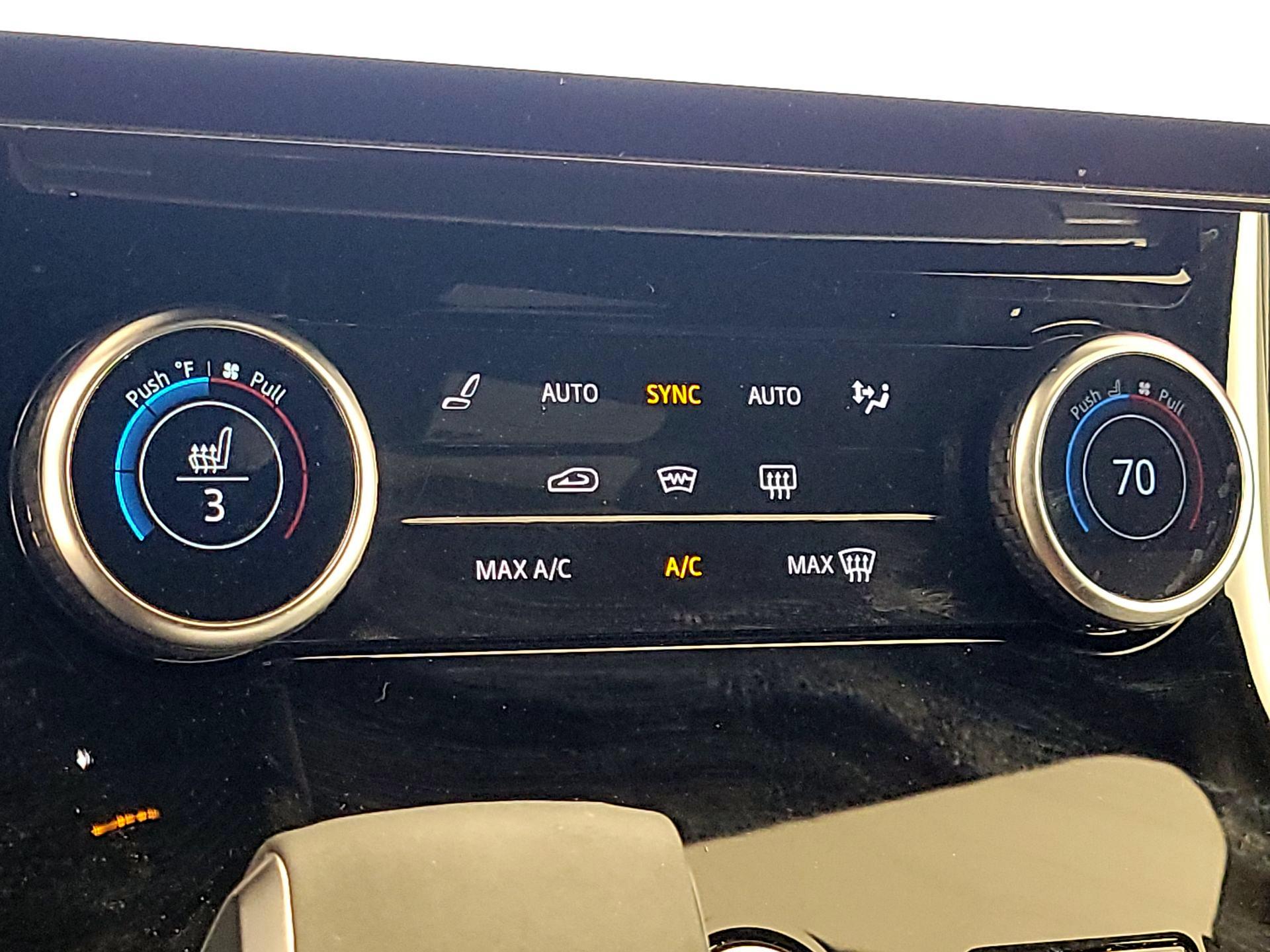 Thumbnail: 2023 Land Rover Range Rover Sport - 17