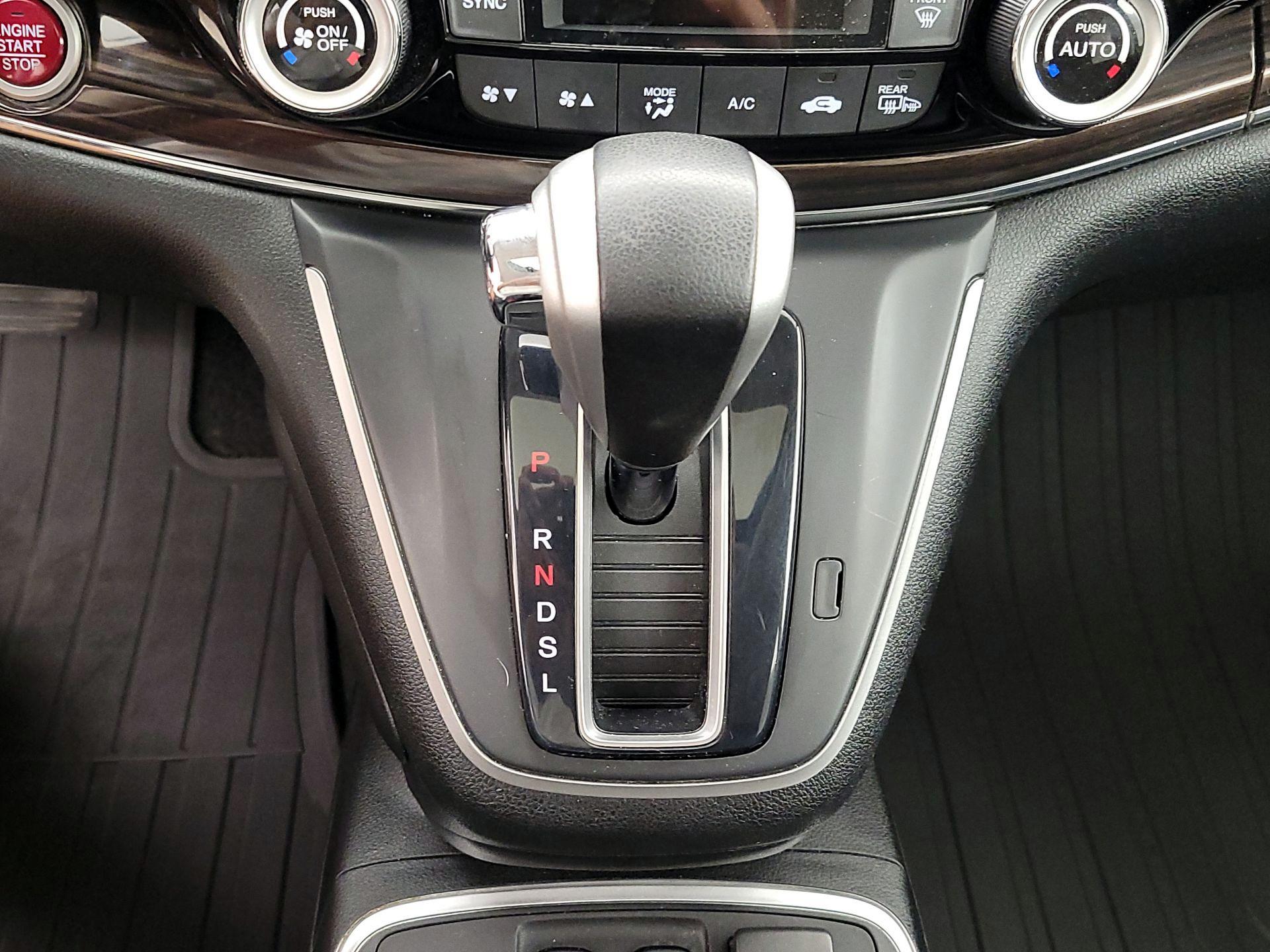 Thumbnail: 2015 Honda CR-V - 17