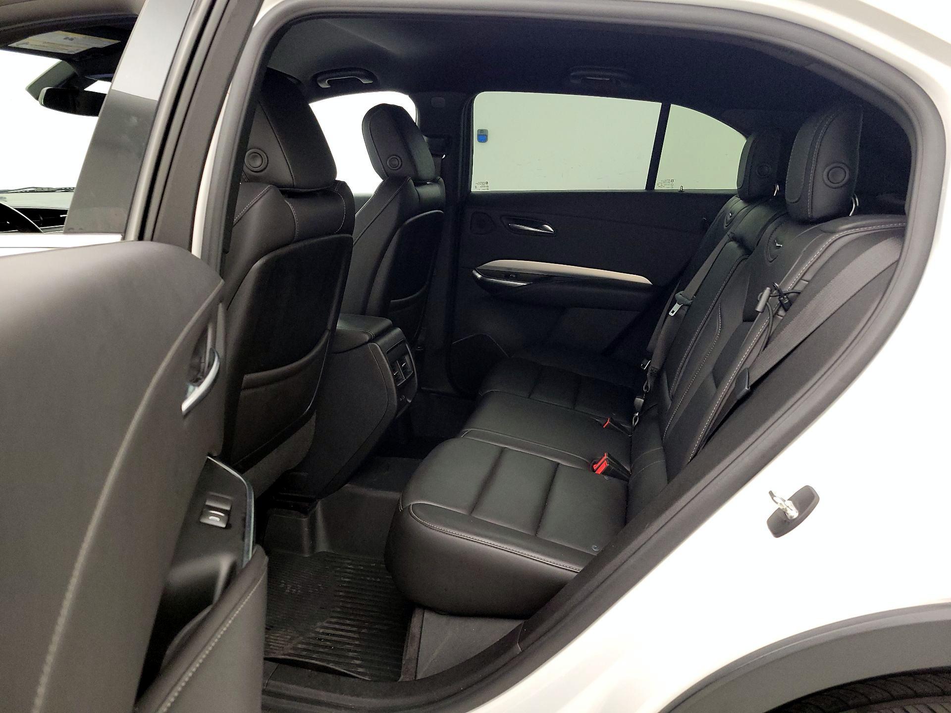 Thumbnail: 2019 Cadillac XT4 - 20