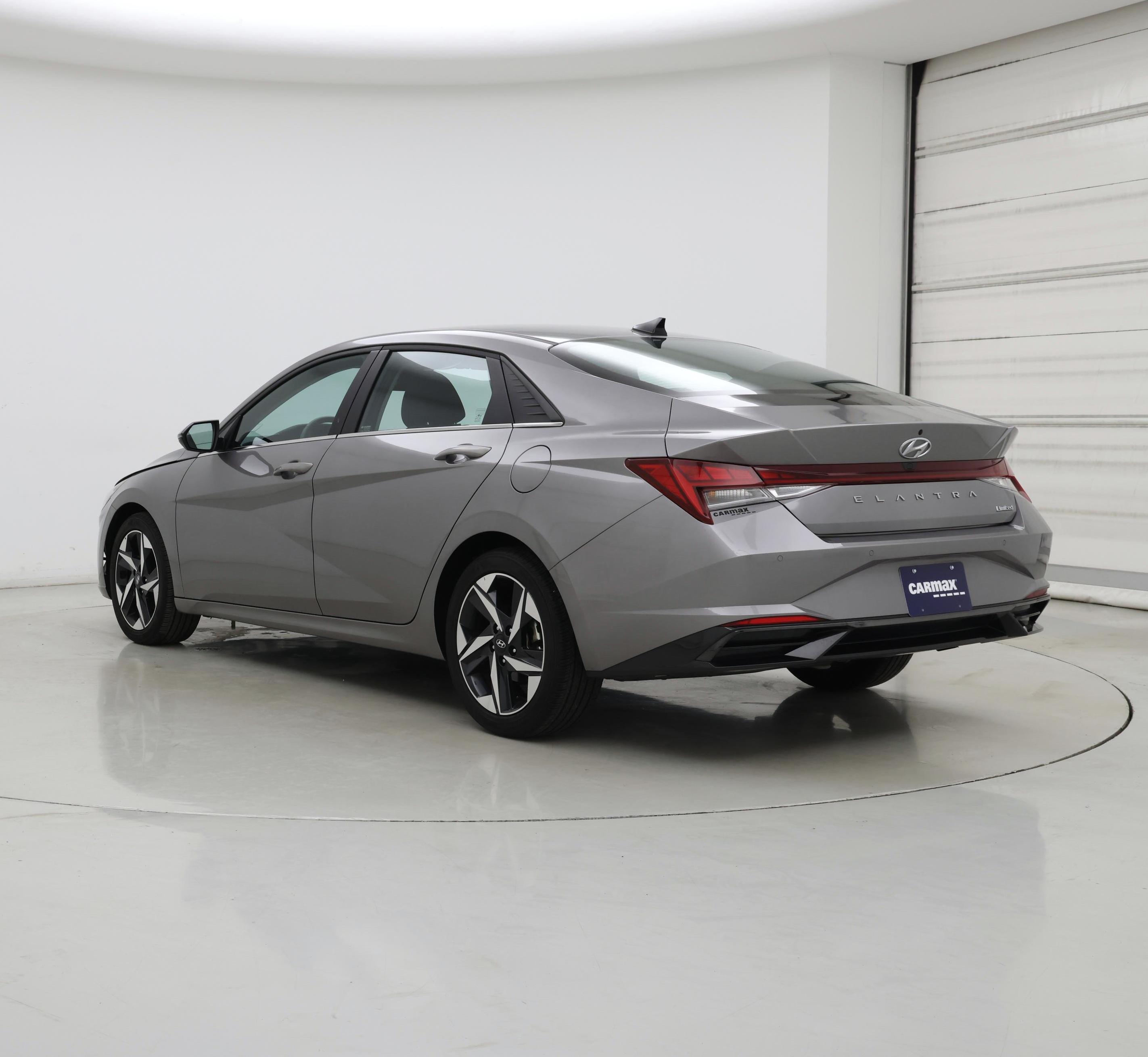 Thumbnail: 2023 Hyundai Elantra - 2