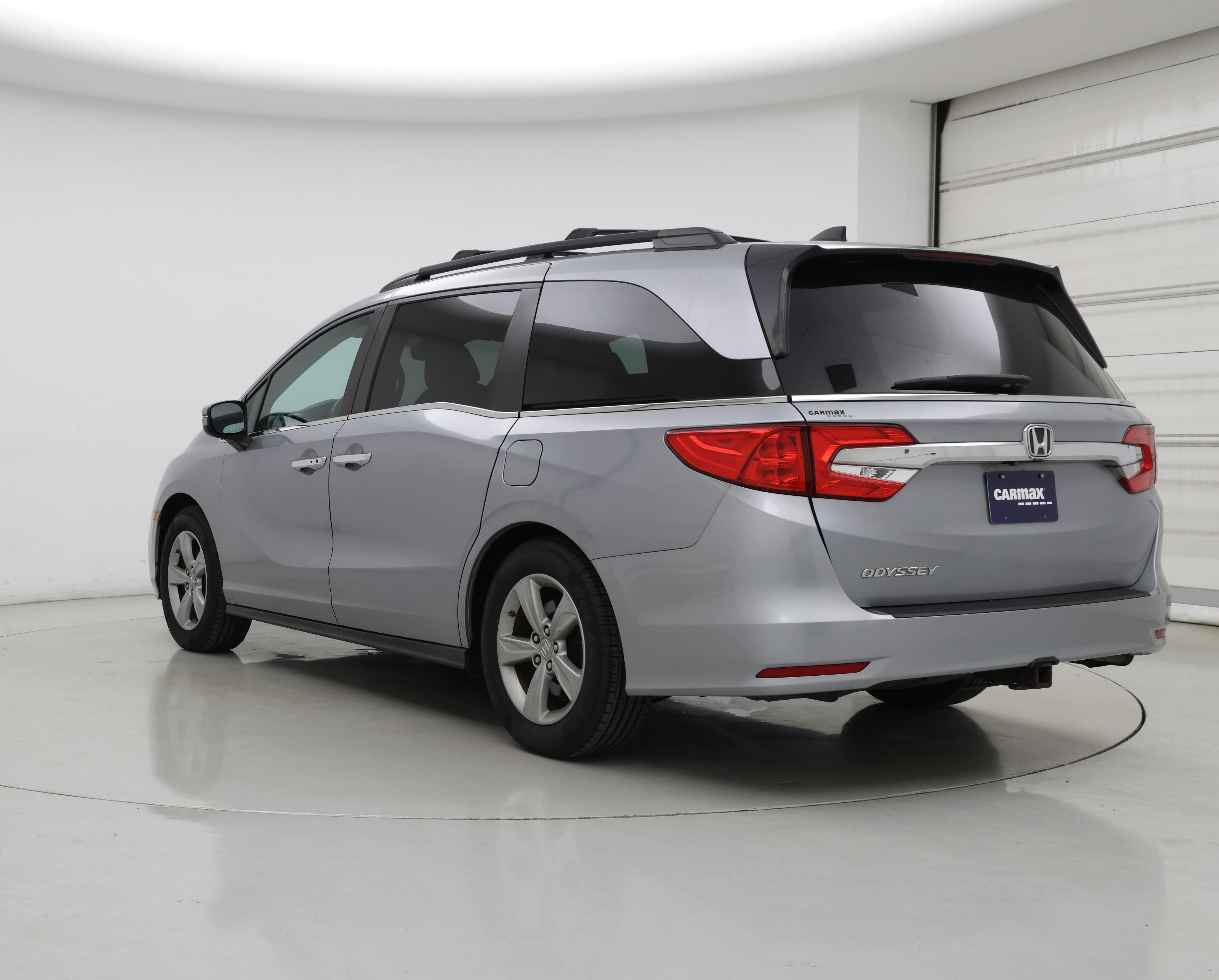 Thumbnail: 2018 Honda Odyssey - 2