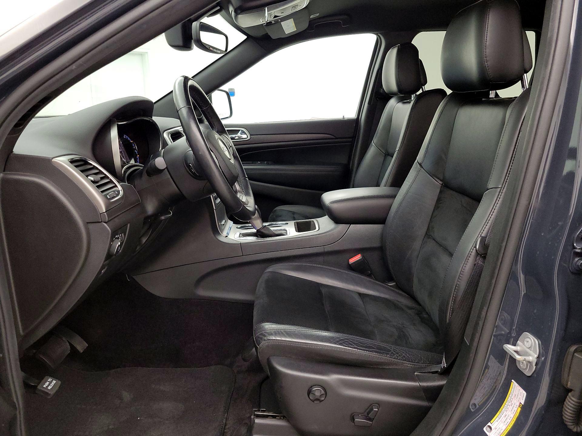 Thumbnail: 2018 Jeep Grand Cherokee - 11