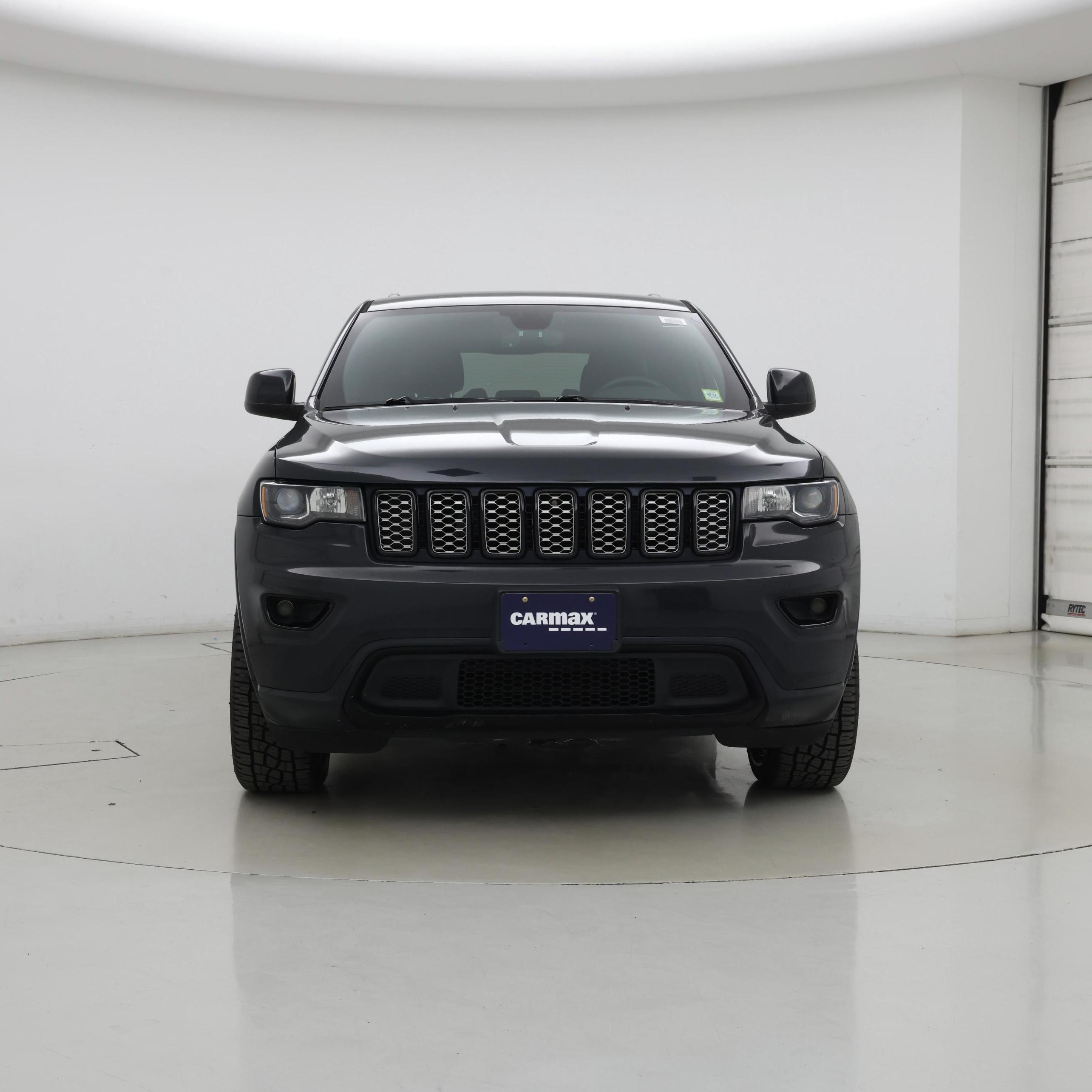Thumbnail: 2018 Jeep Grand Cherokee - 5