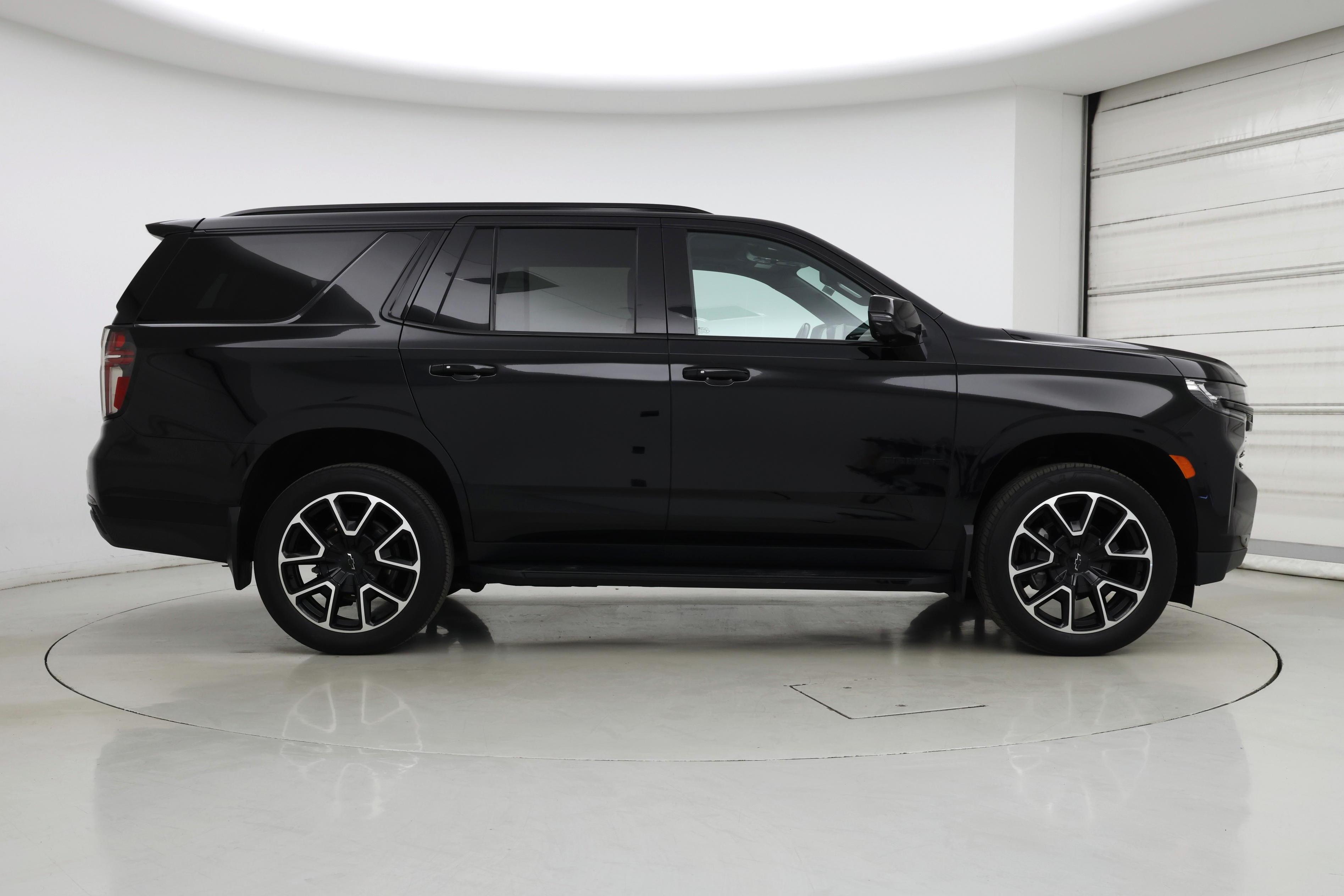 Thumbnail: 2022 Chevrolet Tahoe - 7