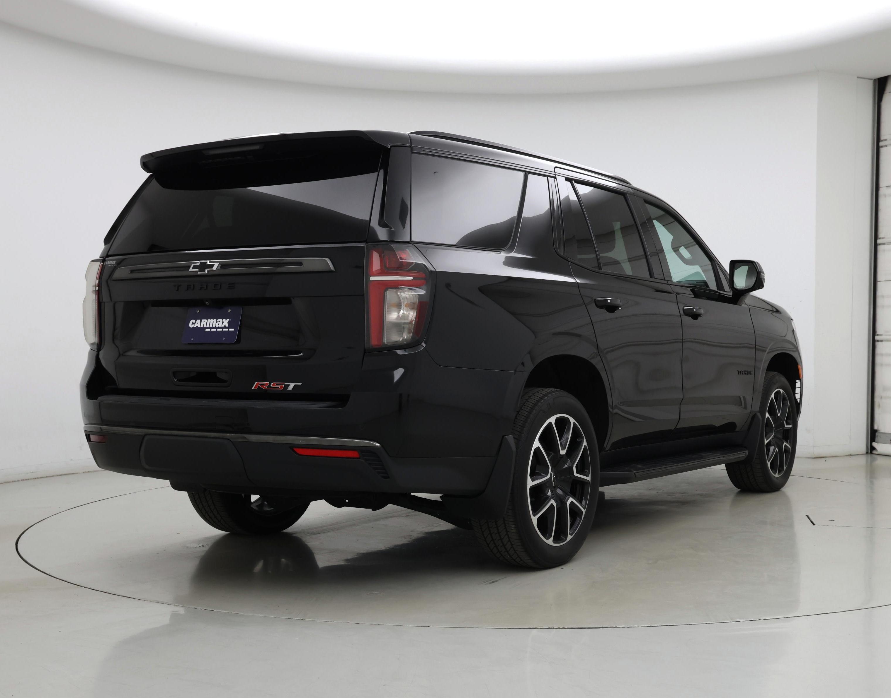 Thumbnail: 2022 Chevrolet Tahoe - 8