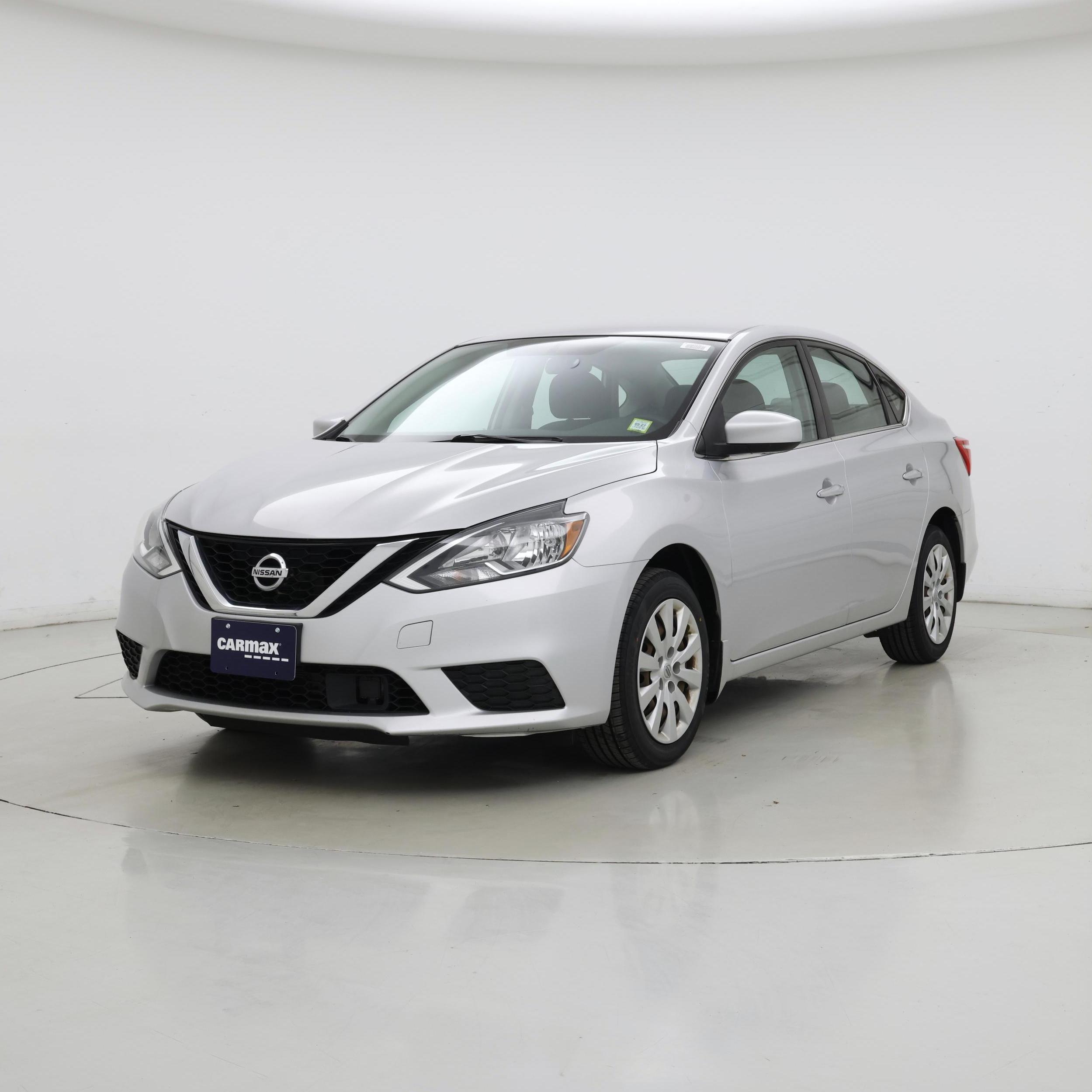 Thumbnail: 2019 Nissan Sentra - 4