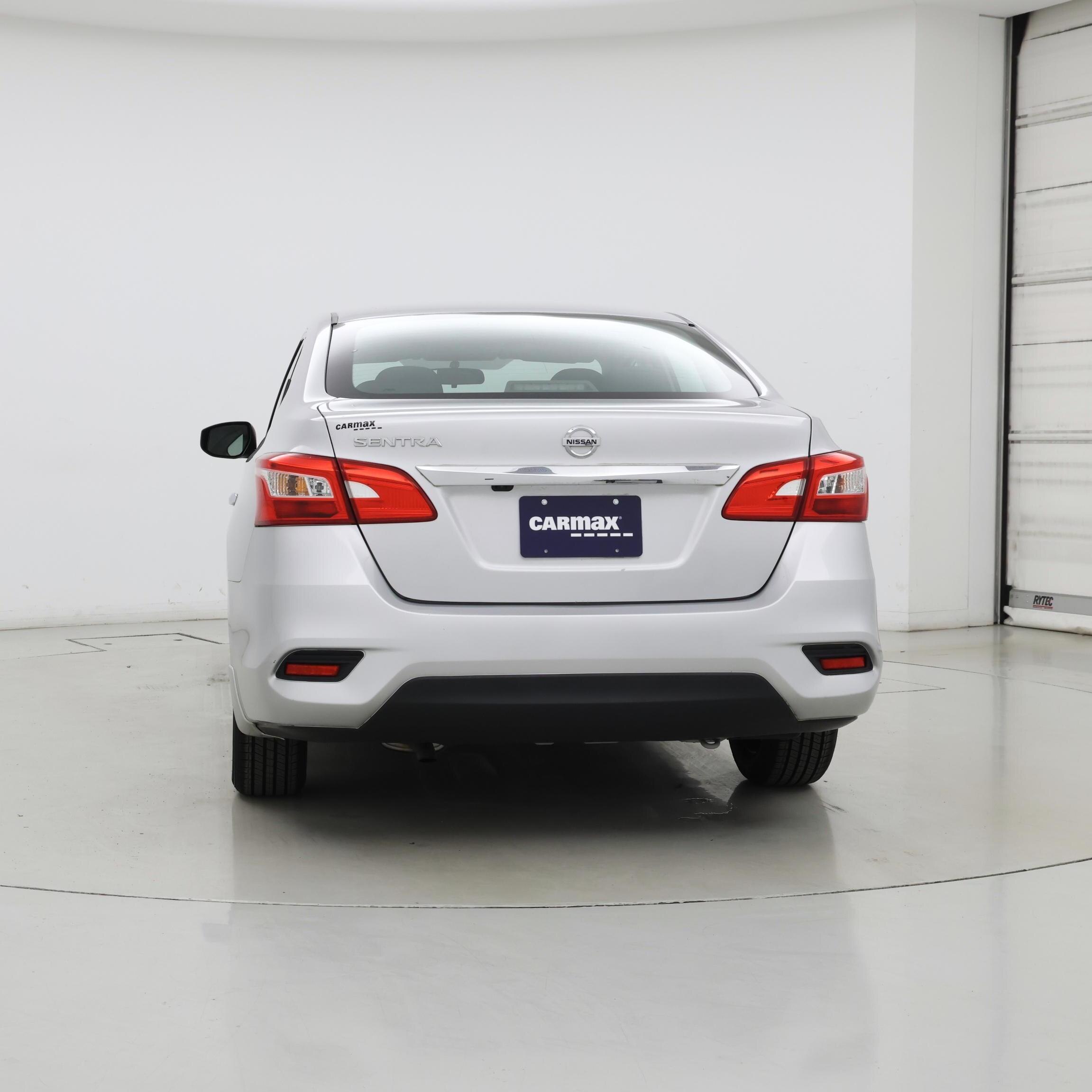 Thumbnail: 2019 Nissan Sentra - 6