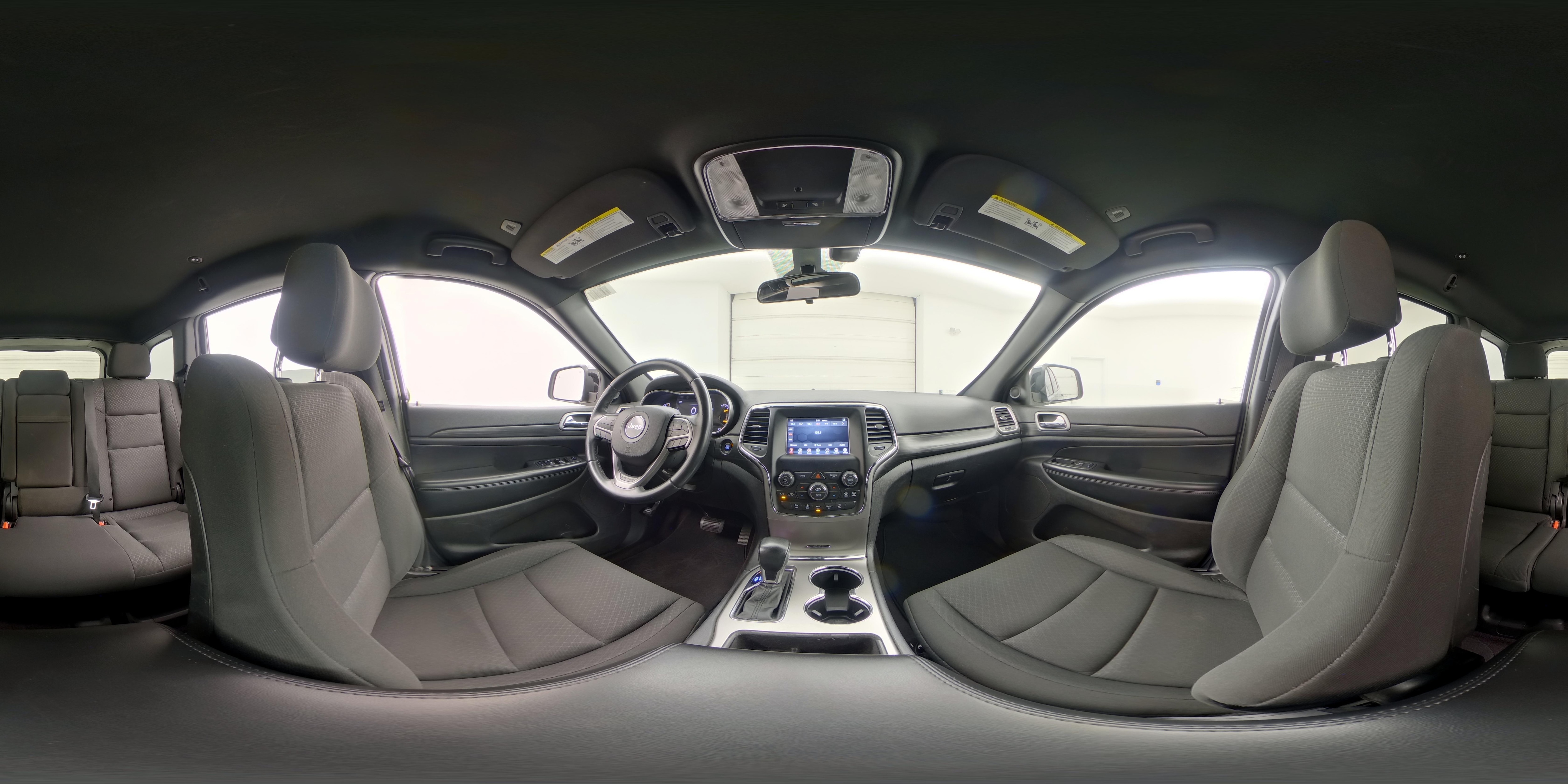 2019 Jeep Grand Cherokee Laredo E - Photo 24