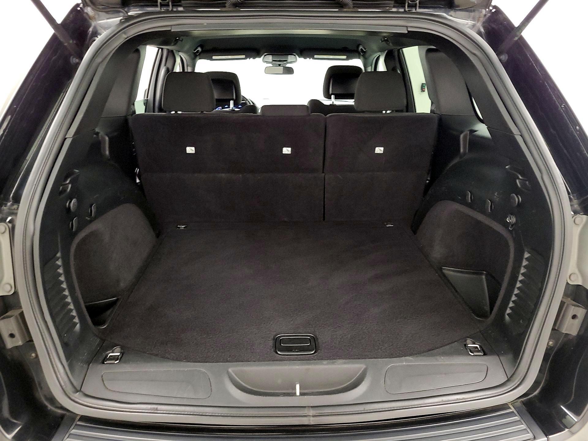 Thumbnail: 2019 Jeep Grand Cherokee - 20