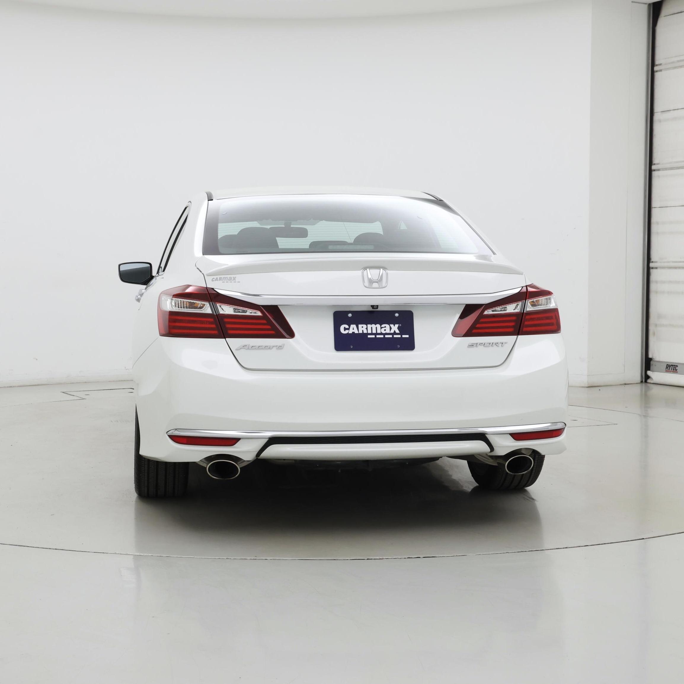 Thumbnail: 2017 Honda Accord - 6