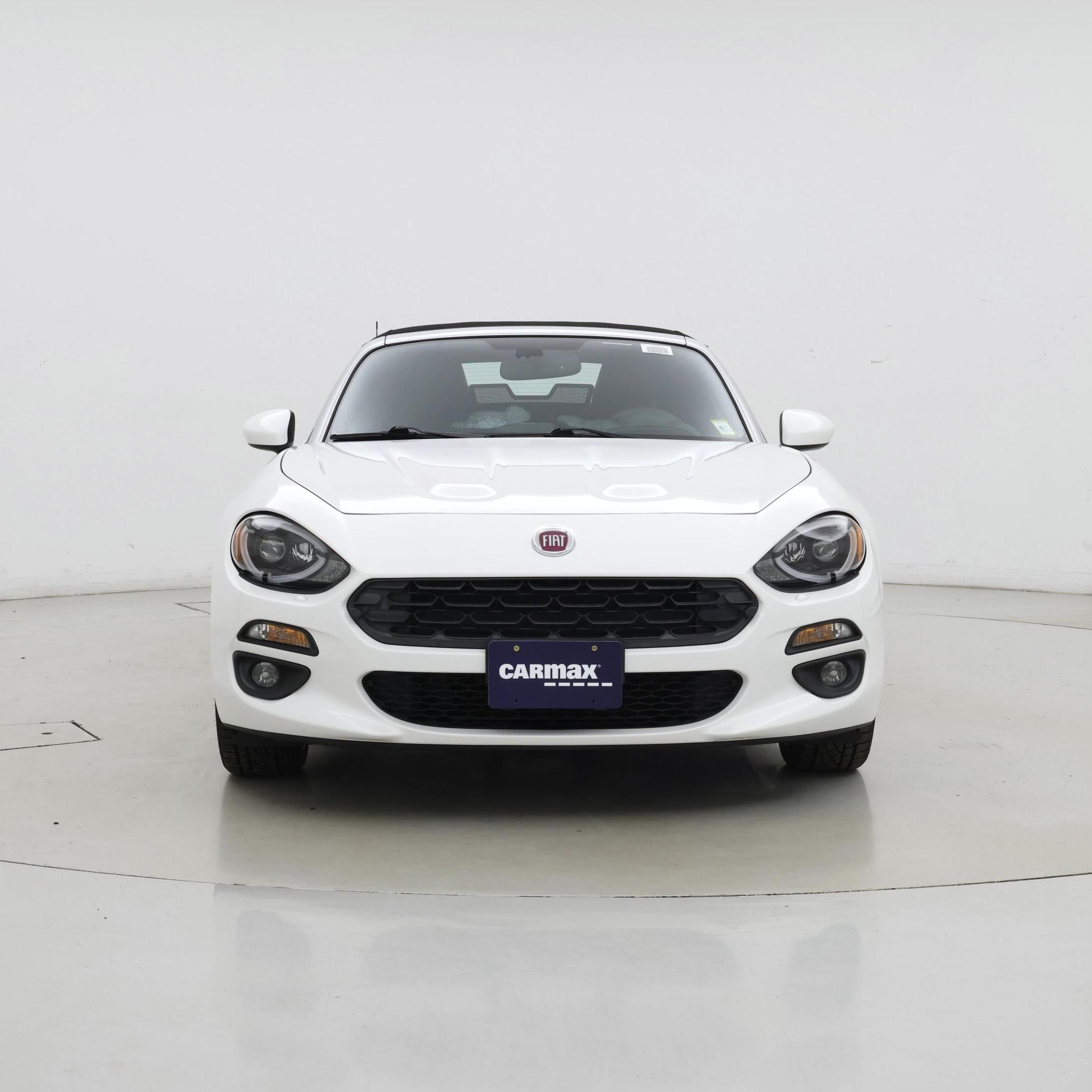 Thumbnail: 2017 Fiat 124 Spider - 5