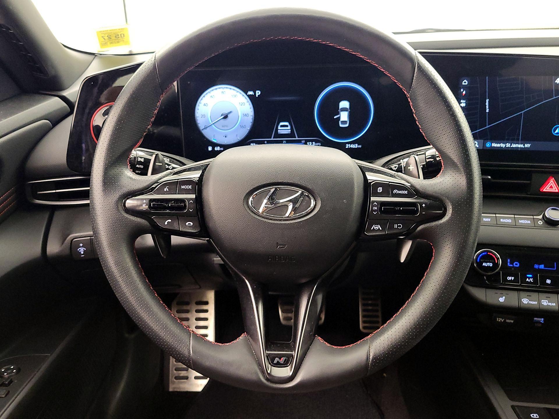 Thumbnail: 2023 Hyundai Elantra - 10