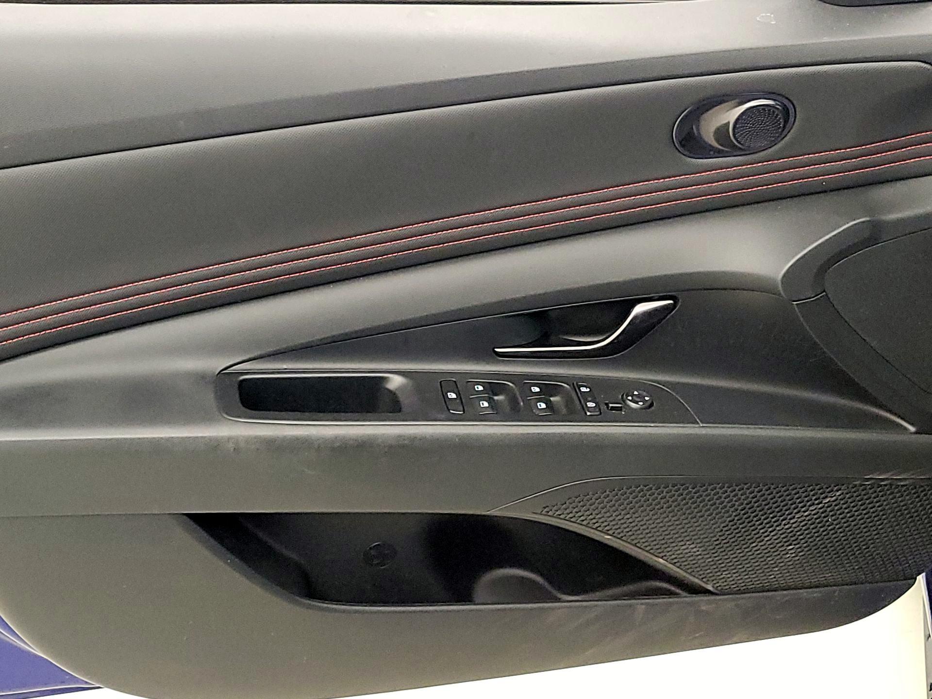 Thumbnail: 2023 Hyundai Elantra - 12