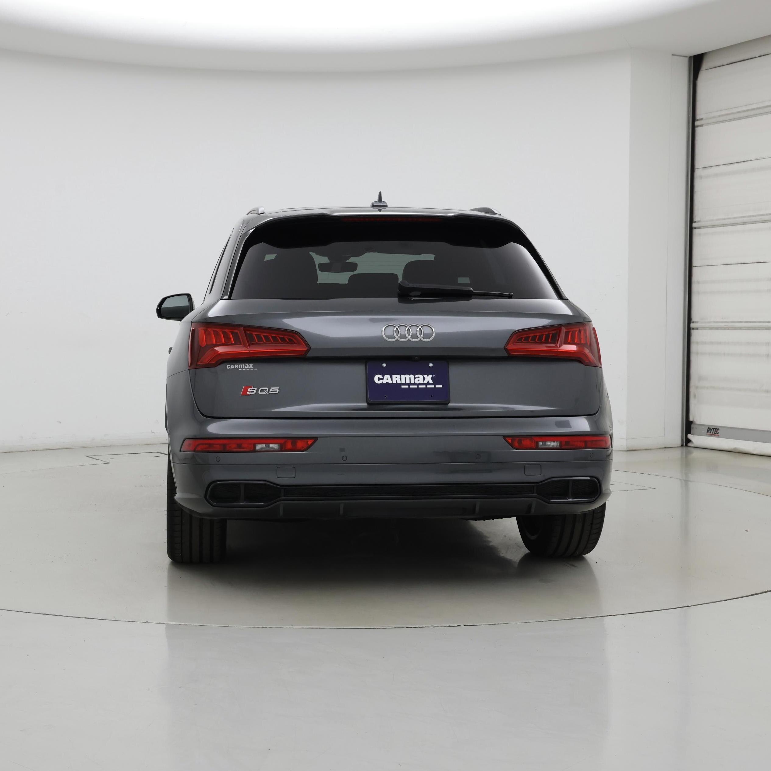 Thumbnail: 2019 Audi SQ5 - 6