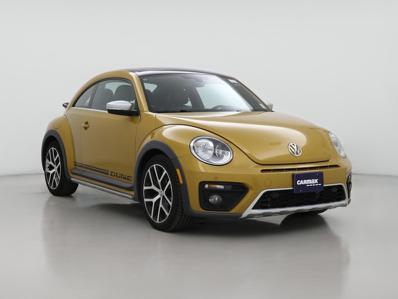 2017 Volkswagen Beetle Dune -
                  Saint James, NY