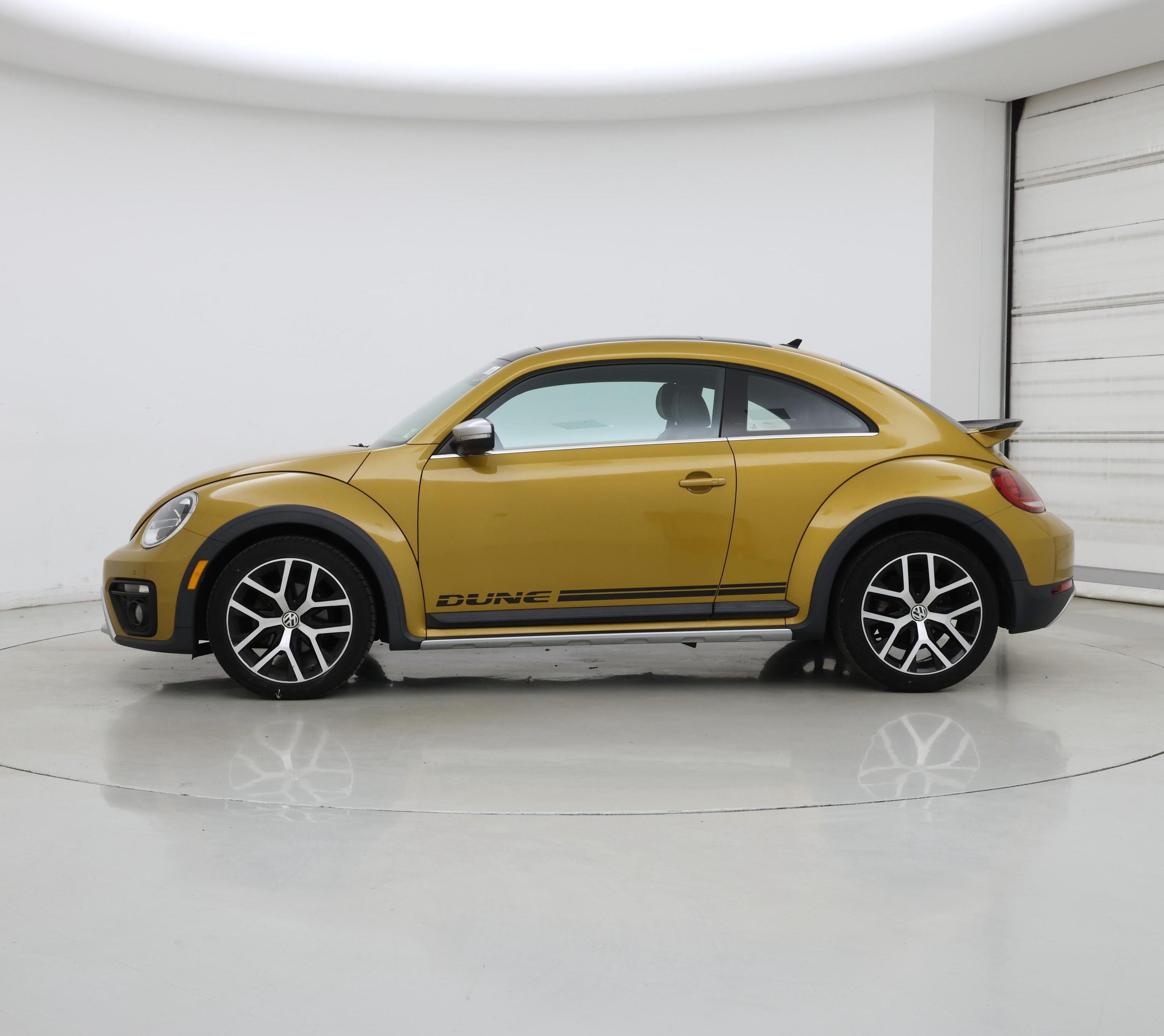 Thumbnail: 2017 Volkswagen Beetle - 3
