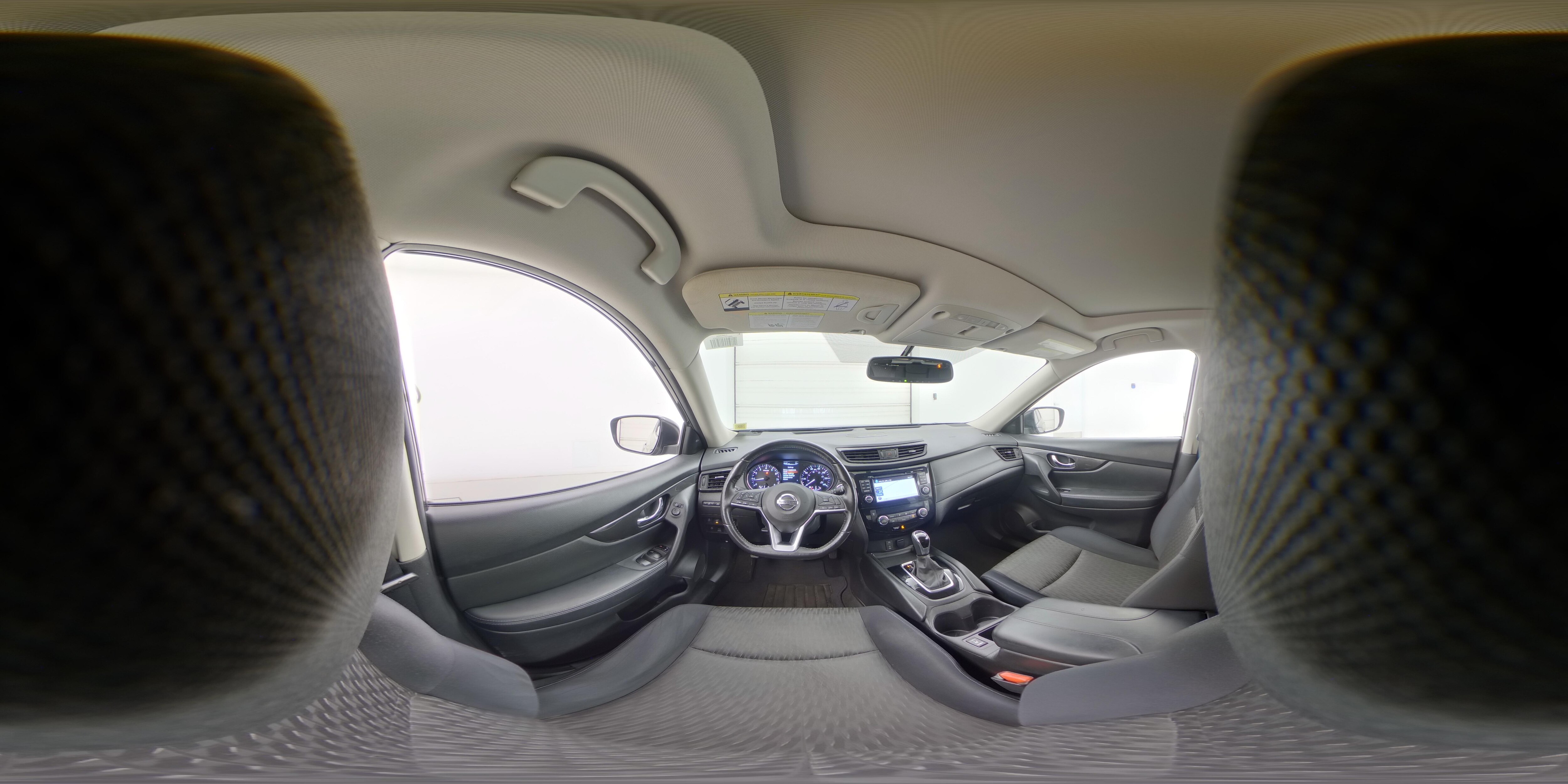 2017 Nissan Rogue SV - Photo 28