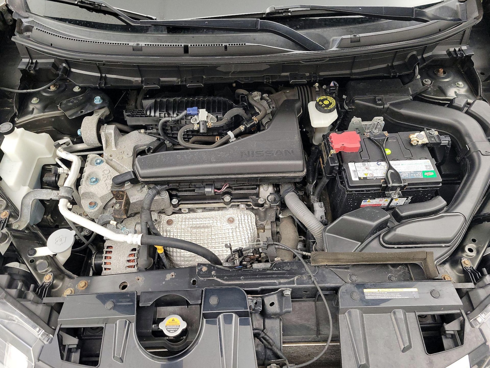 2017 Nissan Rogue SV - Photo 24