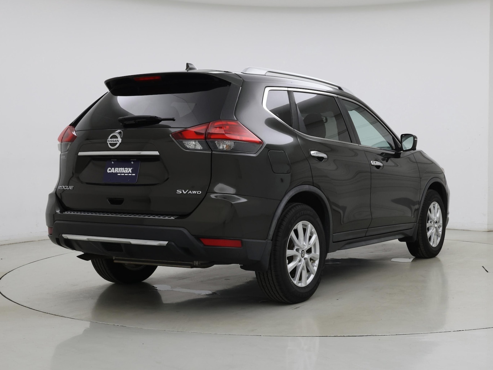 2017 Nissan Rogue SV - Photo 9