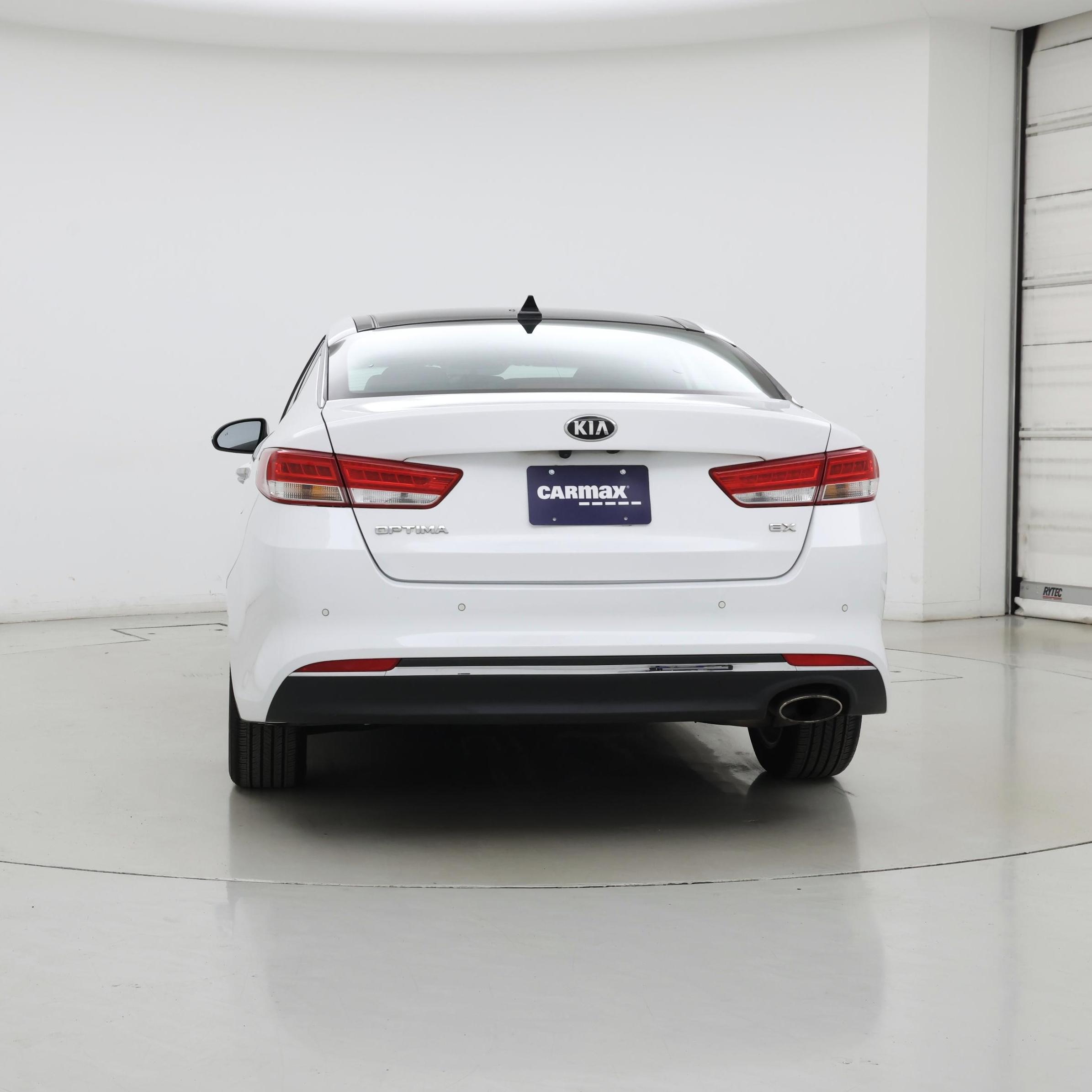 Thumbnail: 2016 Kia Optima - 6