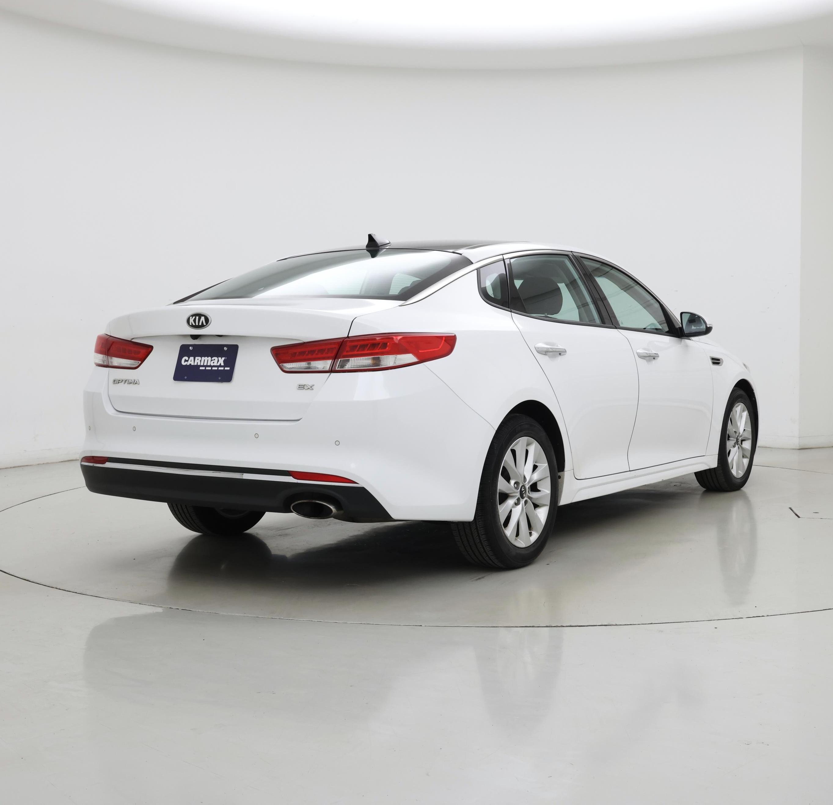 Thumbnail: 2016 Kia Optima - 8