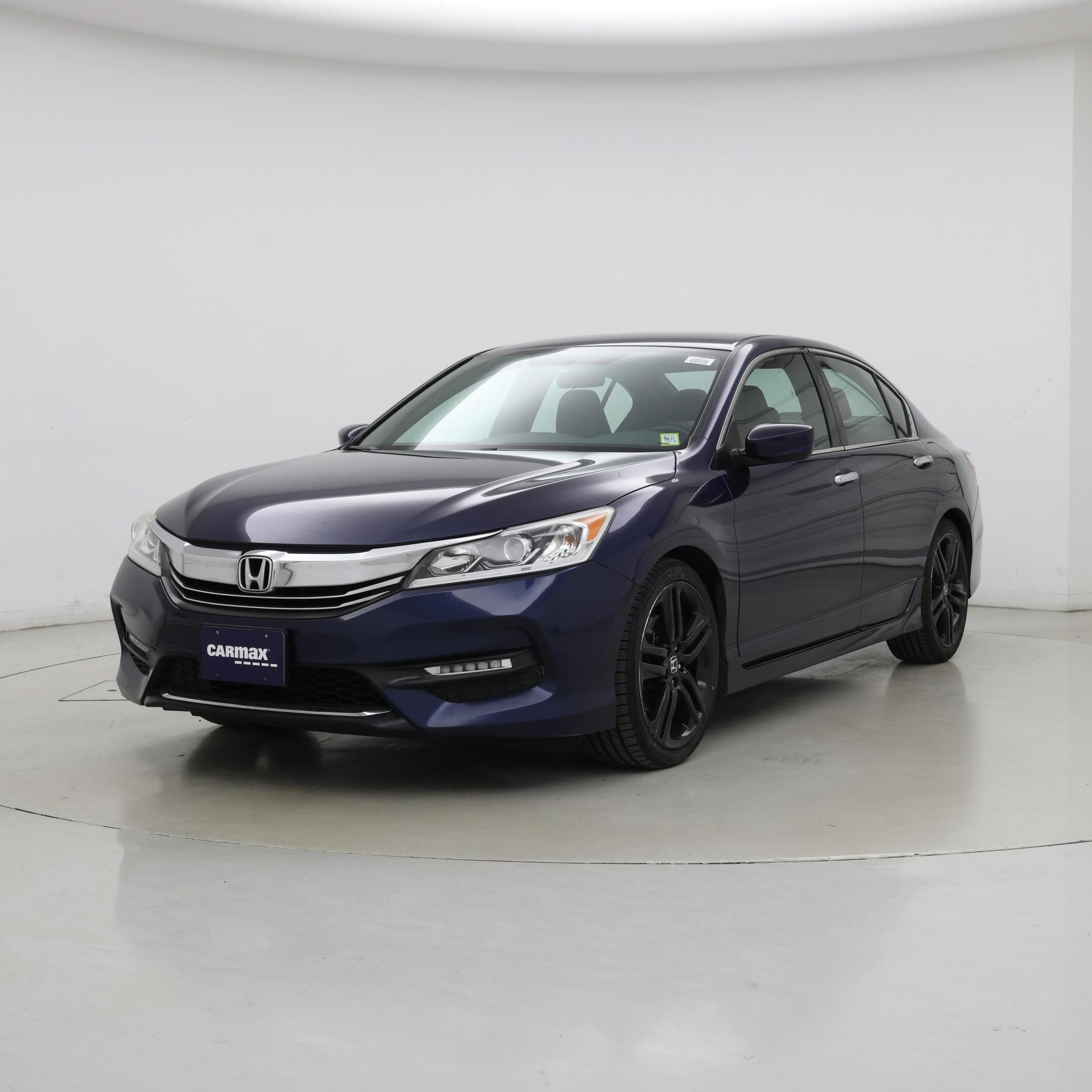 Thumbnail: 2017 Honda Accord - 4