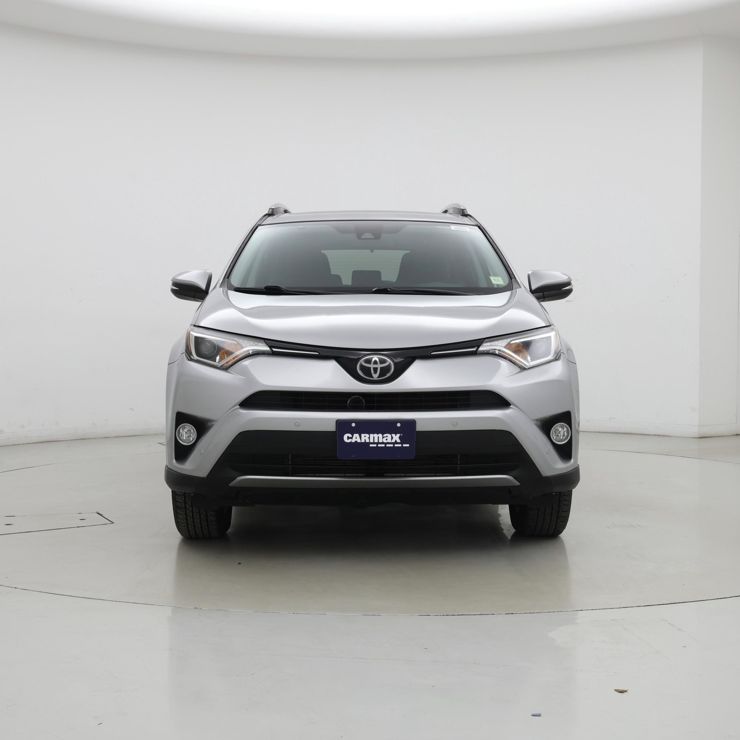 Thumbnail: 2017 Toyota RAV4 - 5