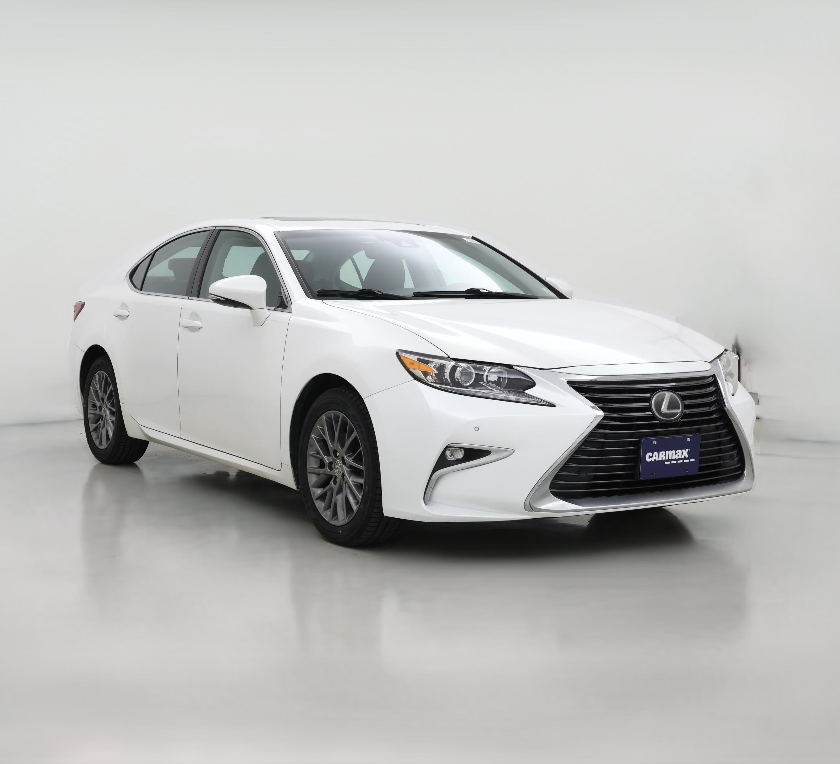 Thumbnail: 2017 Lexus ES - 1
