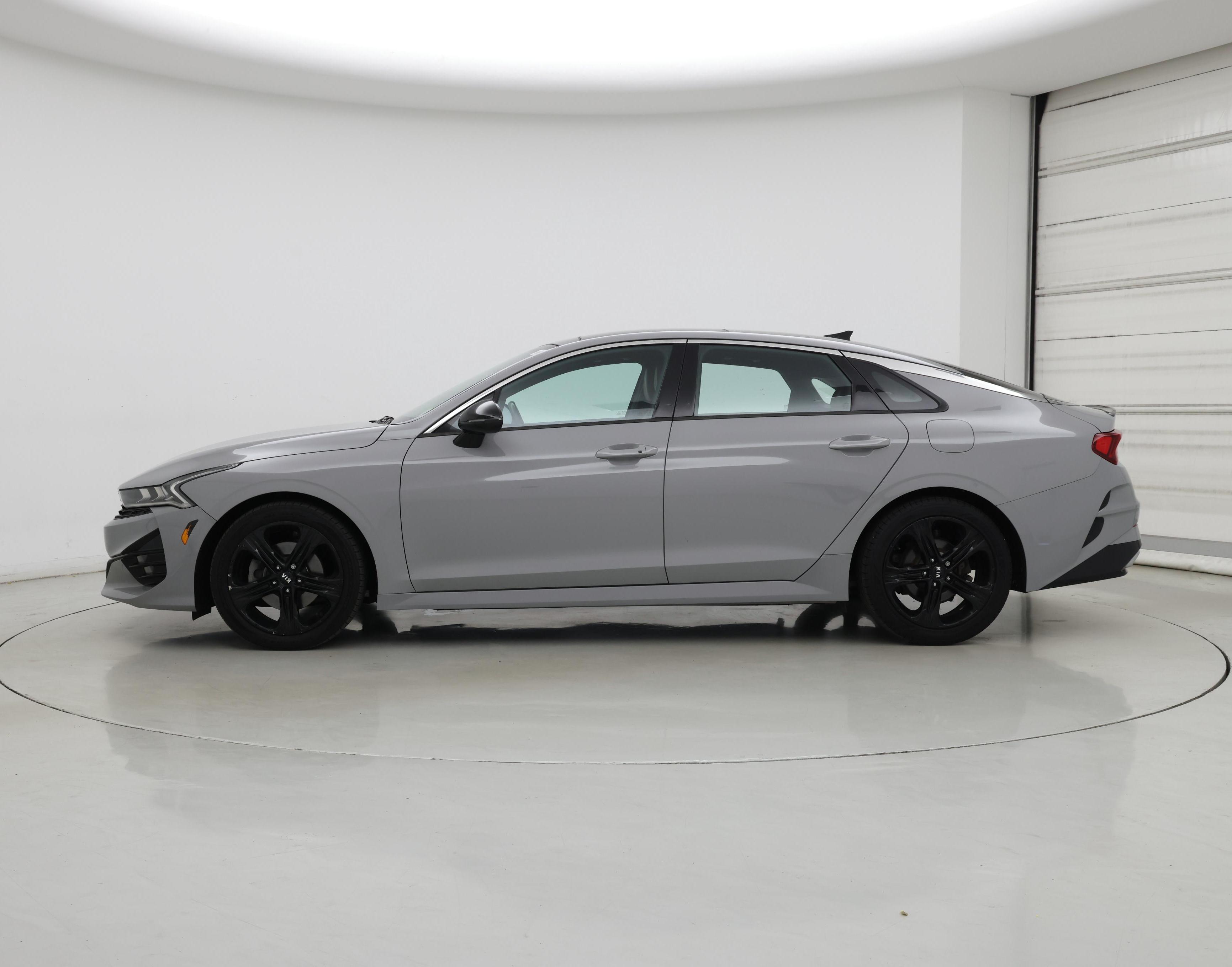Thumbnail: 2021 Kia K5 - 3