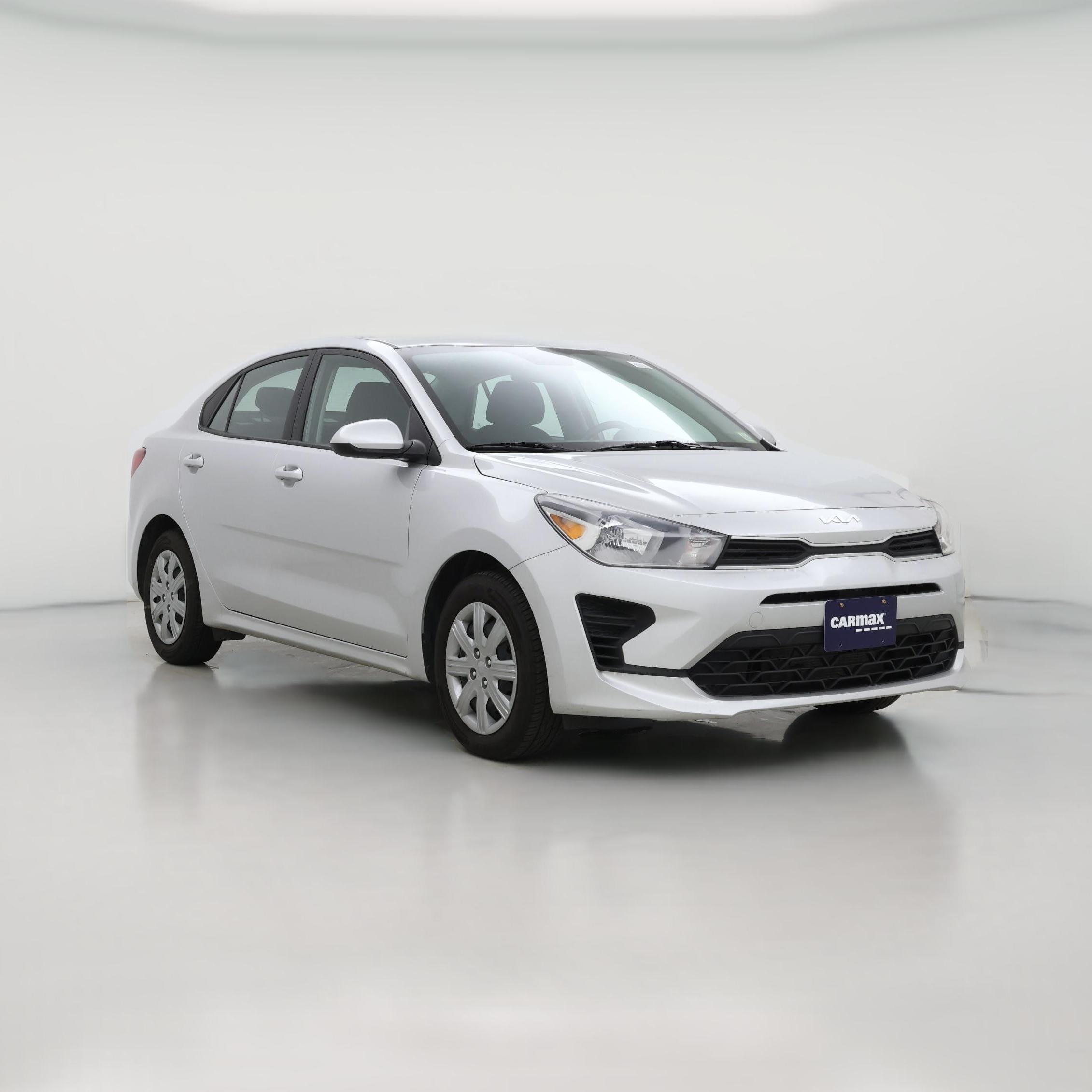 Thumbnail: 2022 Kia Rio - 1