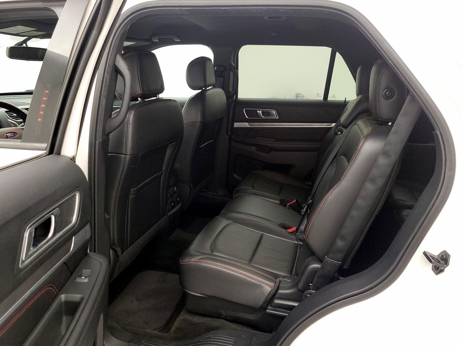 Thumbnail: 2017 Ford Explorer - 20