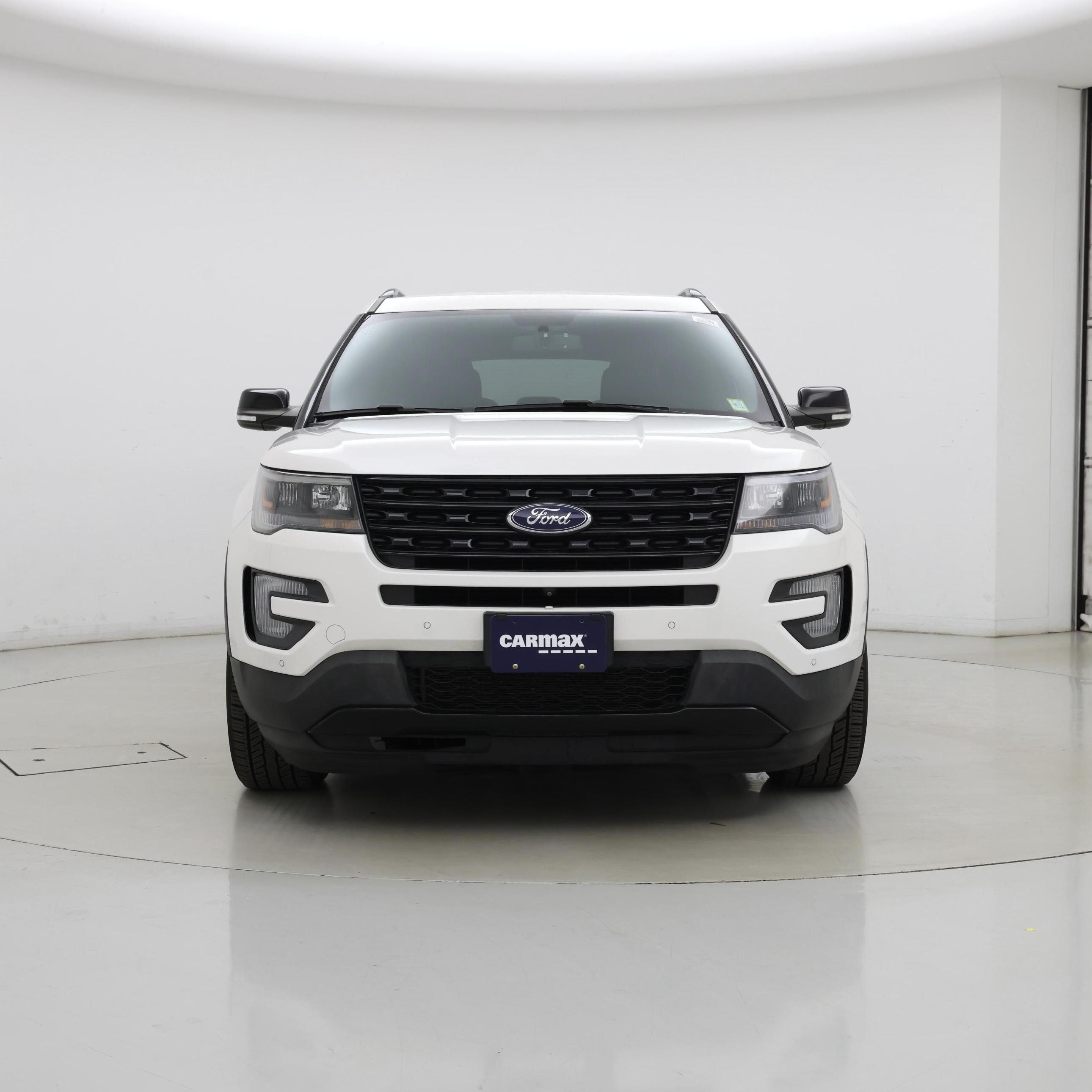 Thumbnail: 2017 Ford Explorer - 5