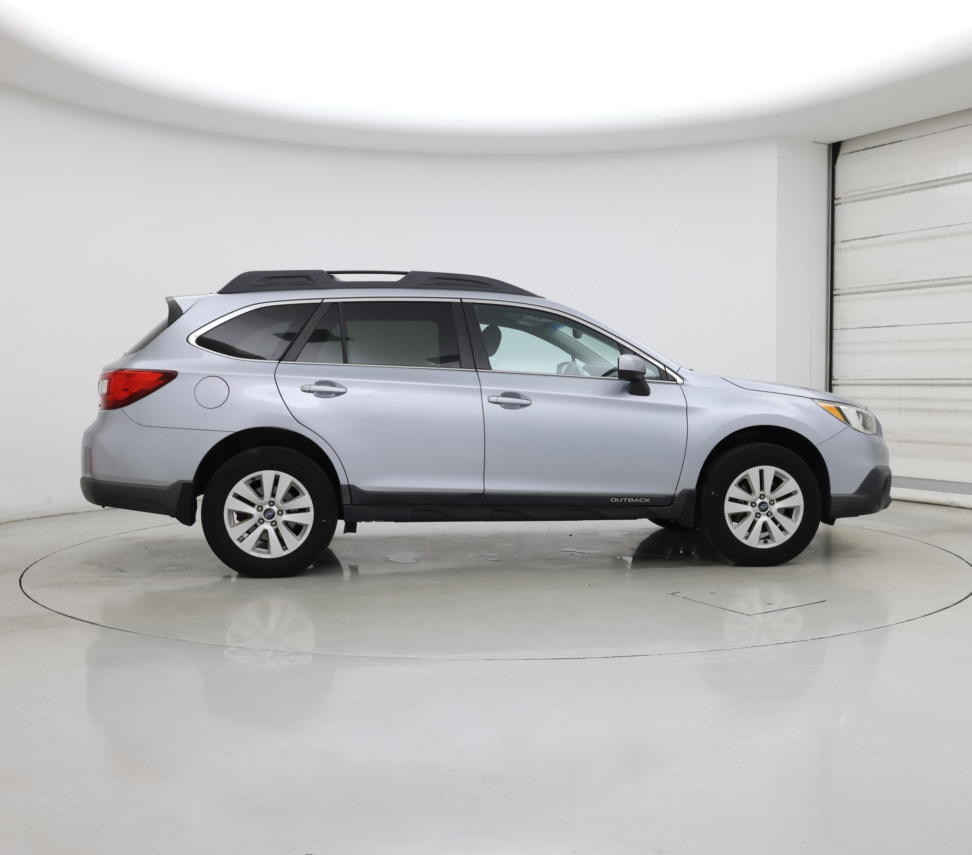 Thumbnail: 2015 Subaru Outback - 7