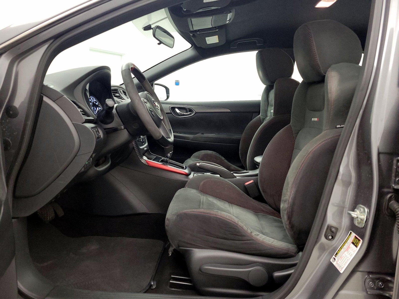2018 Nissan Sentra Nismo - Photo 12