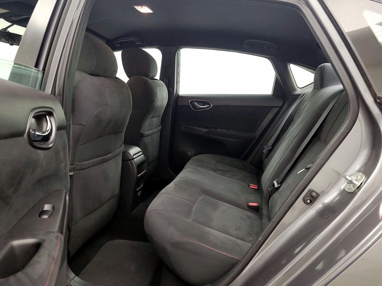 2018 Nissan Sentra Nismo - Photo 21