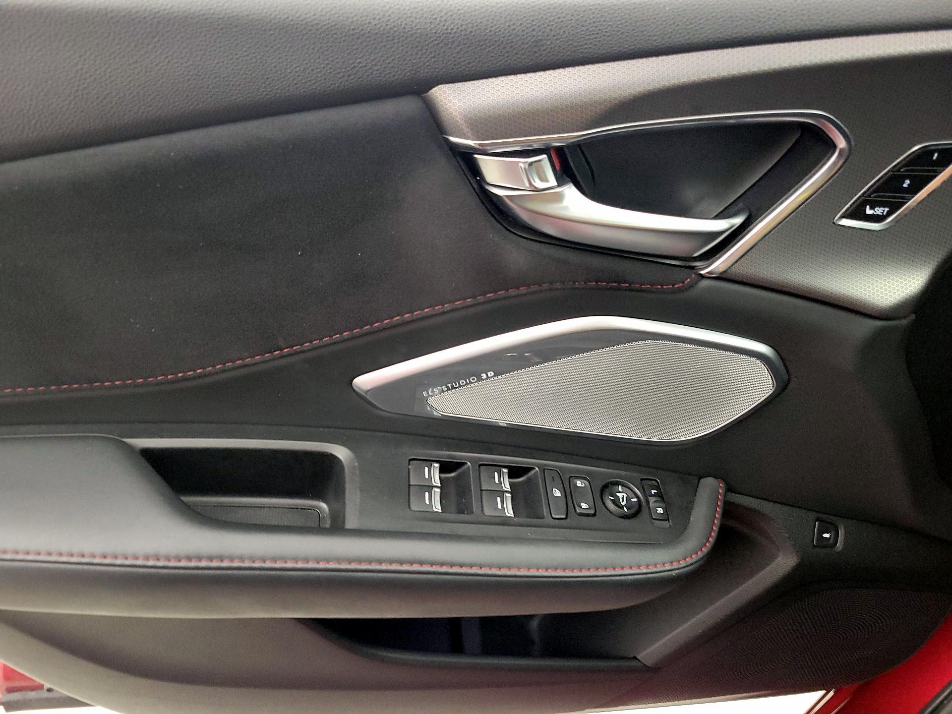 Thumbnail: 2023 Acura RDX - 12