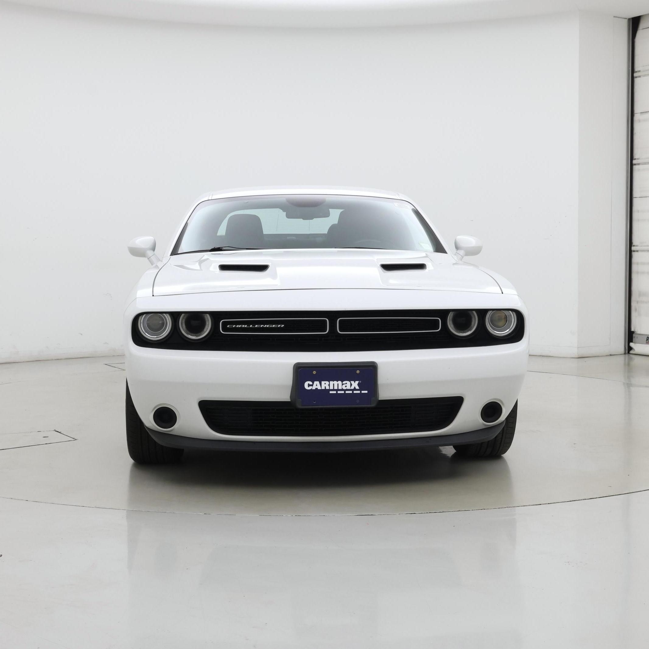 Thumbnail: 2018 Dodge Challenger - 5