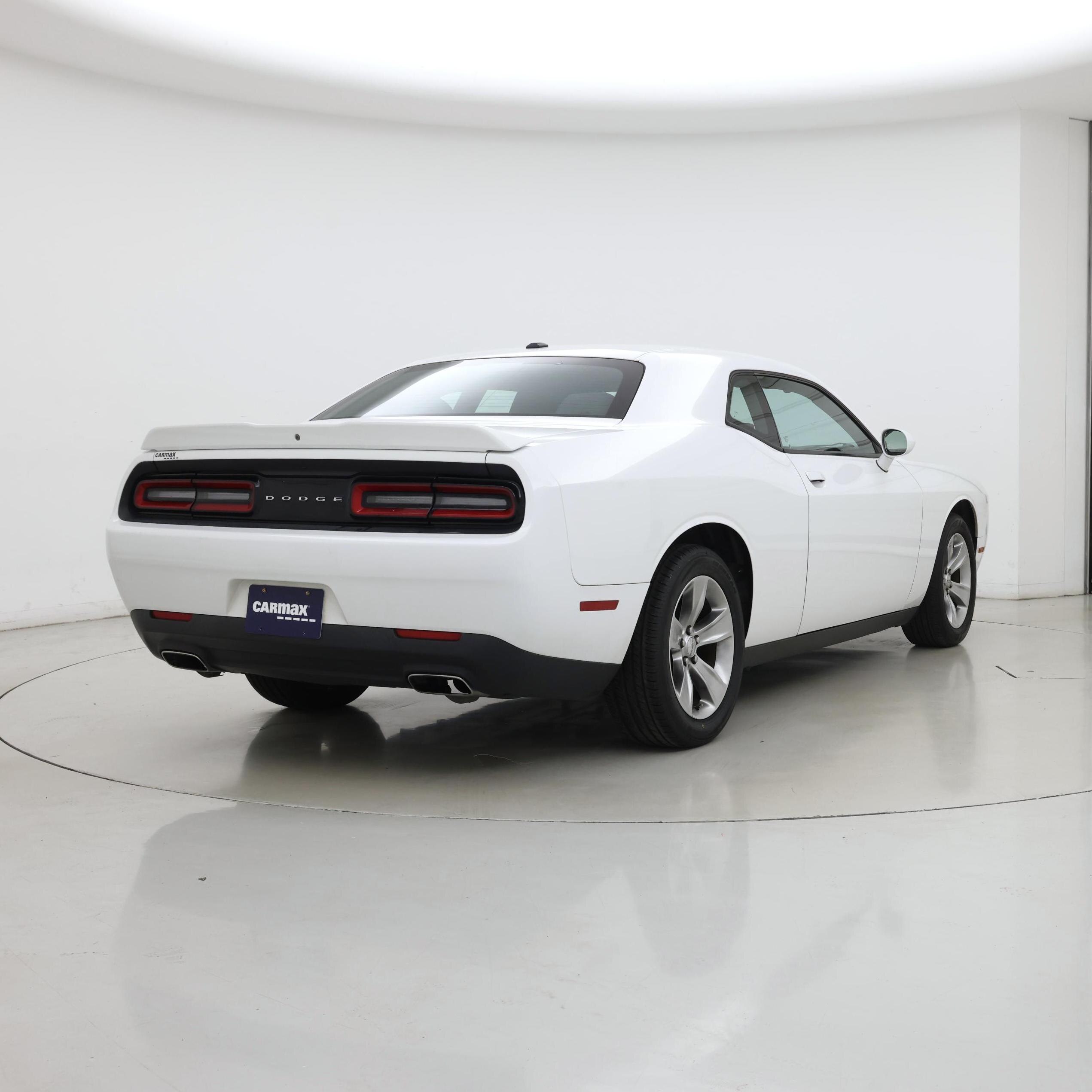 Thumbnail: 2018 Dodge Challenger - 8