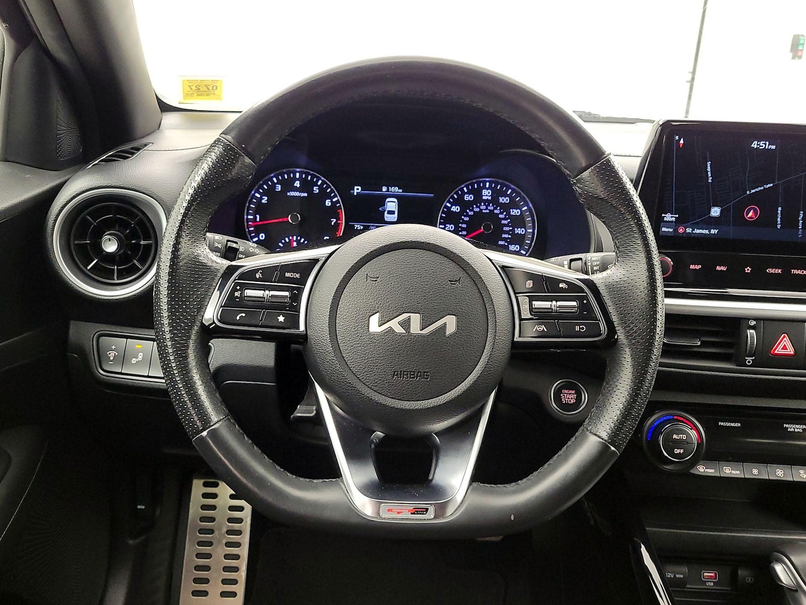 2022 Kia FORTE GT-Line - Photo 11