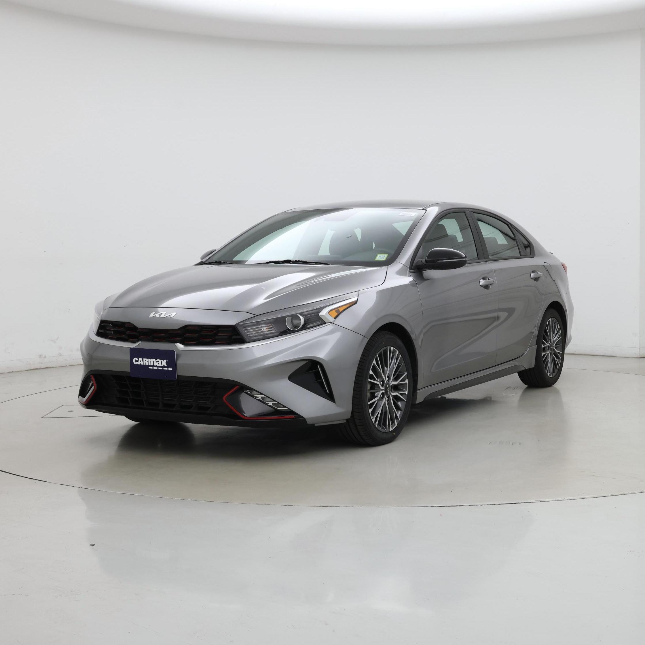 Thumbnail: 2022 Kia Forte - 4