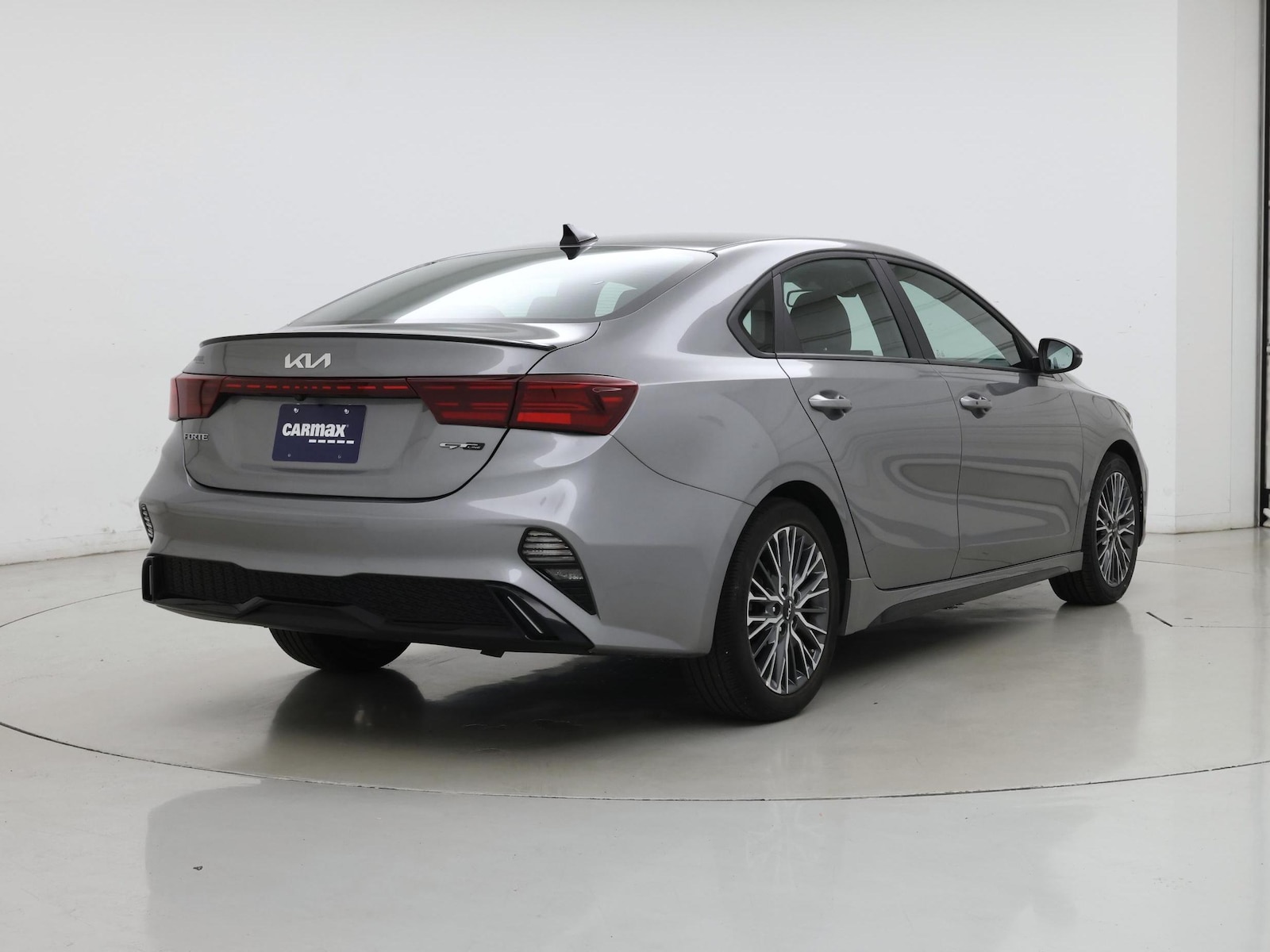 2022 Kia FORTE GT-Line - Photo 9