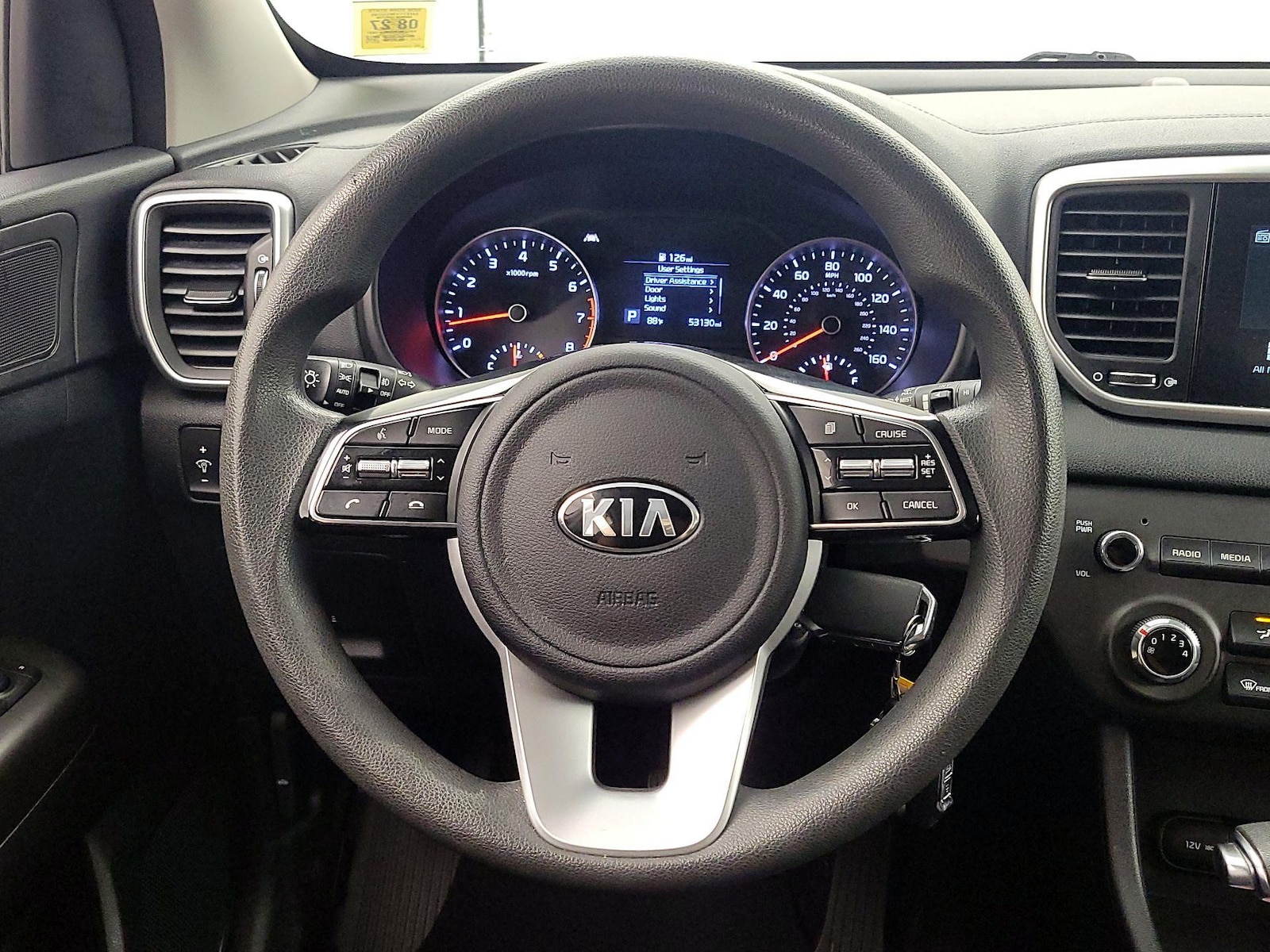 2022 Kia Sportage LX - Photo 11