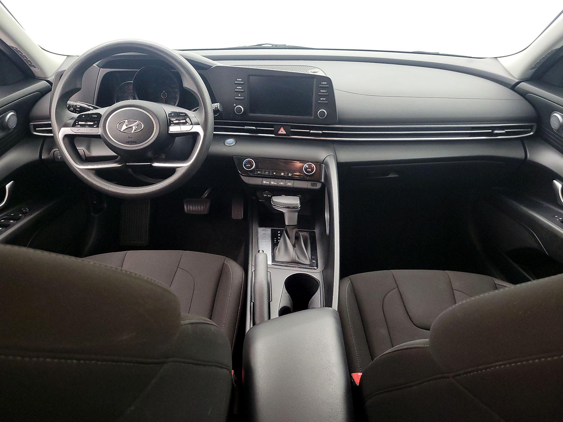 Thumbnail: 2023 Hyundai Elantra - 9