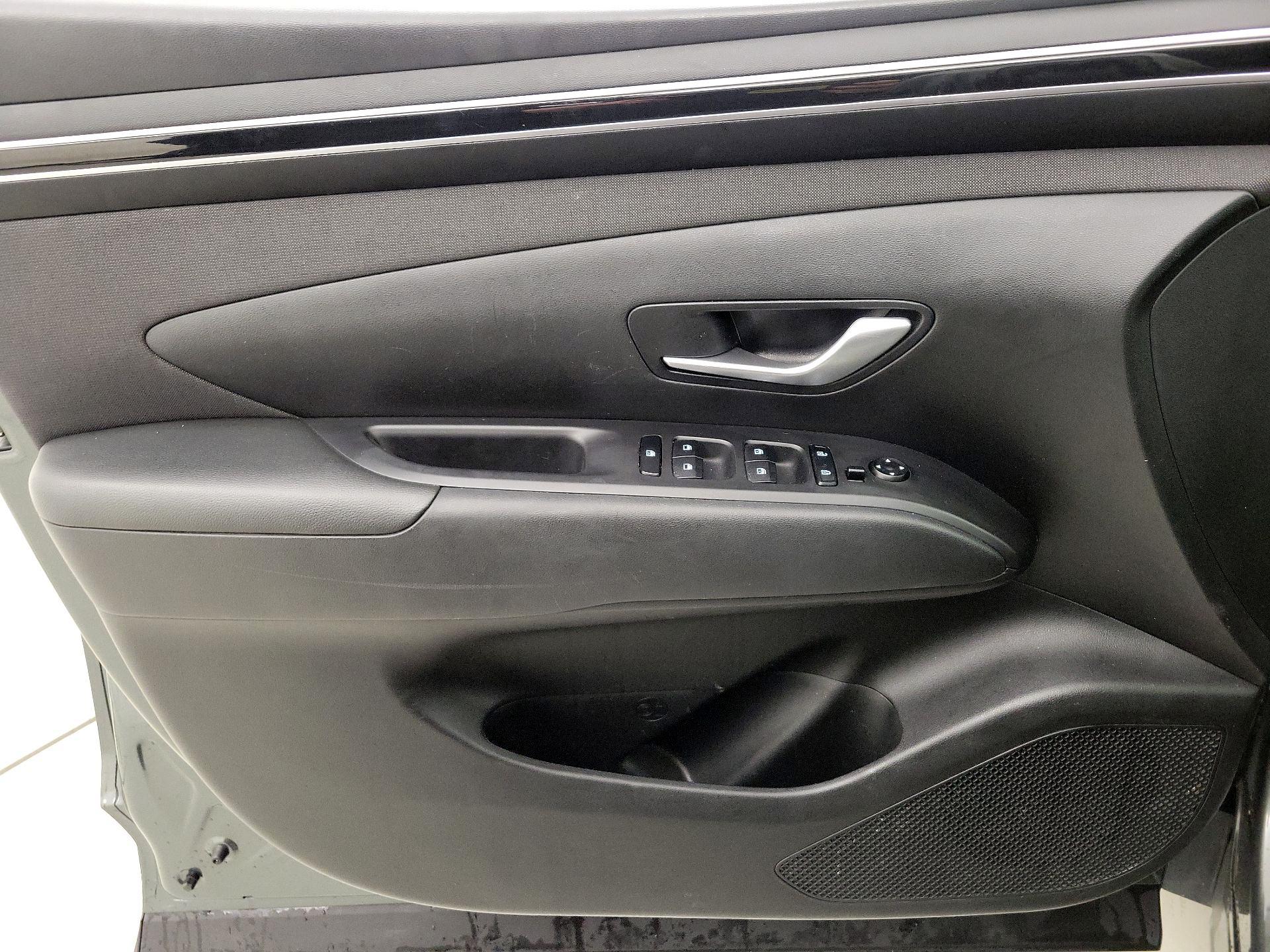 Thumbnail: 2023 Hyundai Tucson - 12