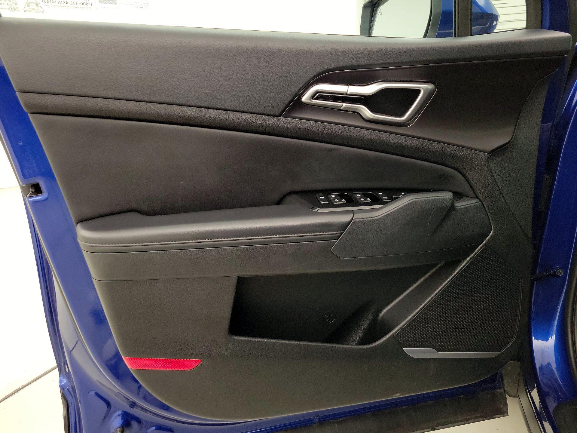 Thumbnail: 2024 Kia Sportage - 12