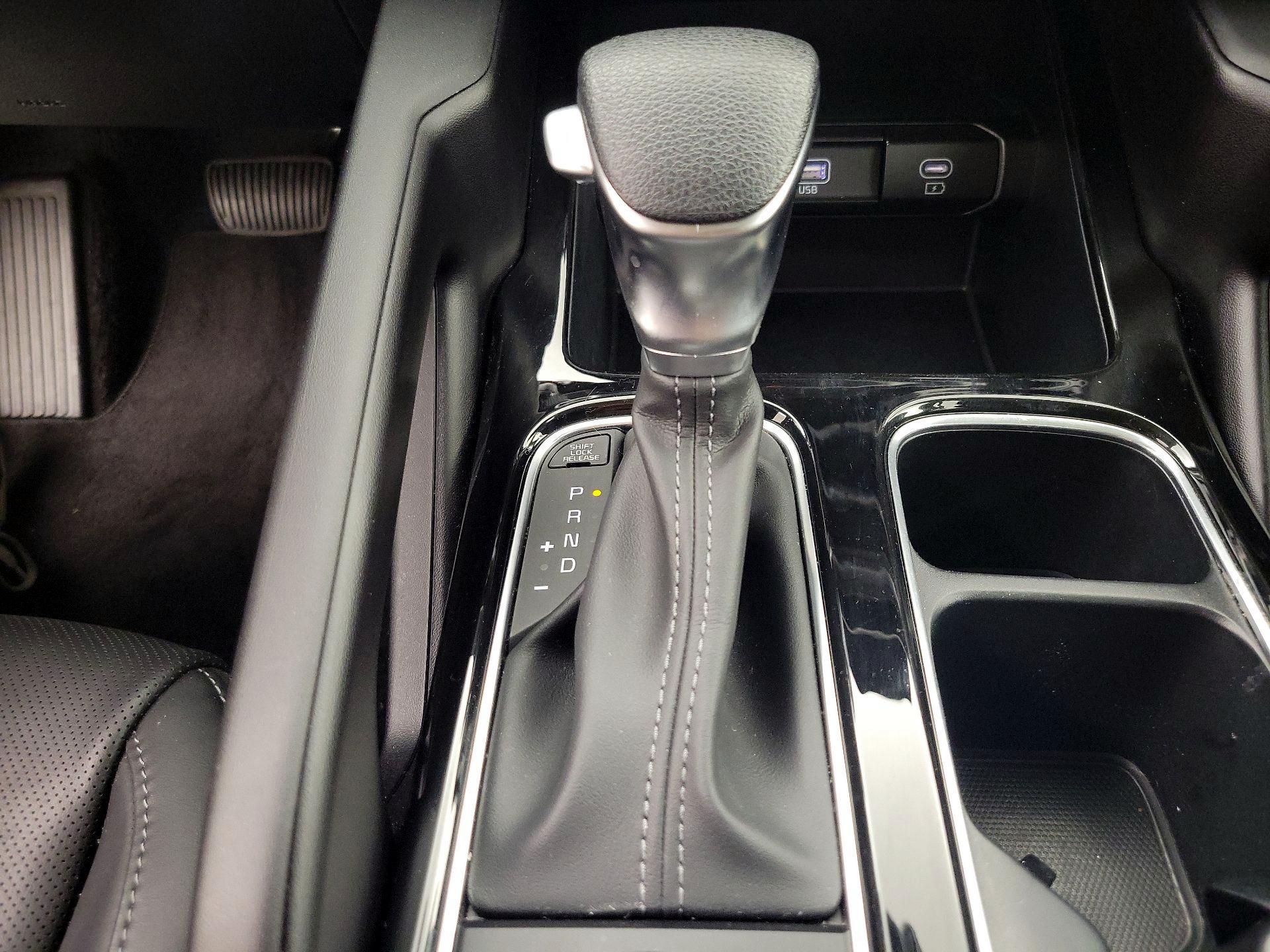 Thumbnail: 2024 Kia Telluride - 18