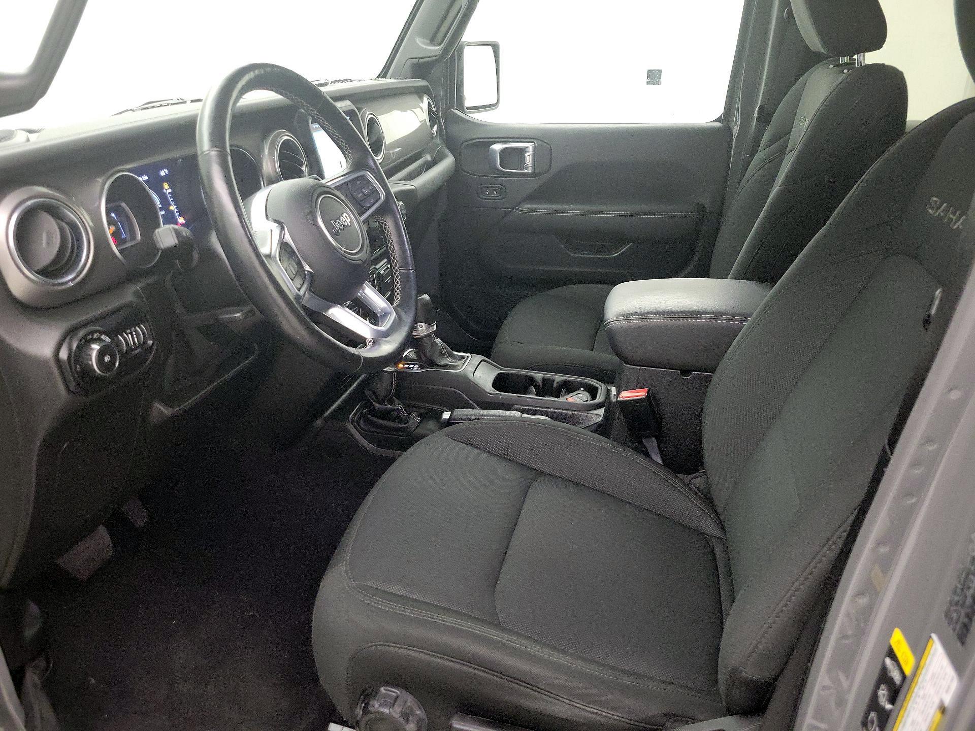 Thumbnail: 2021 Jeep Wrangler - 11