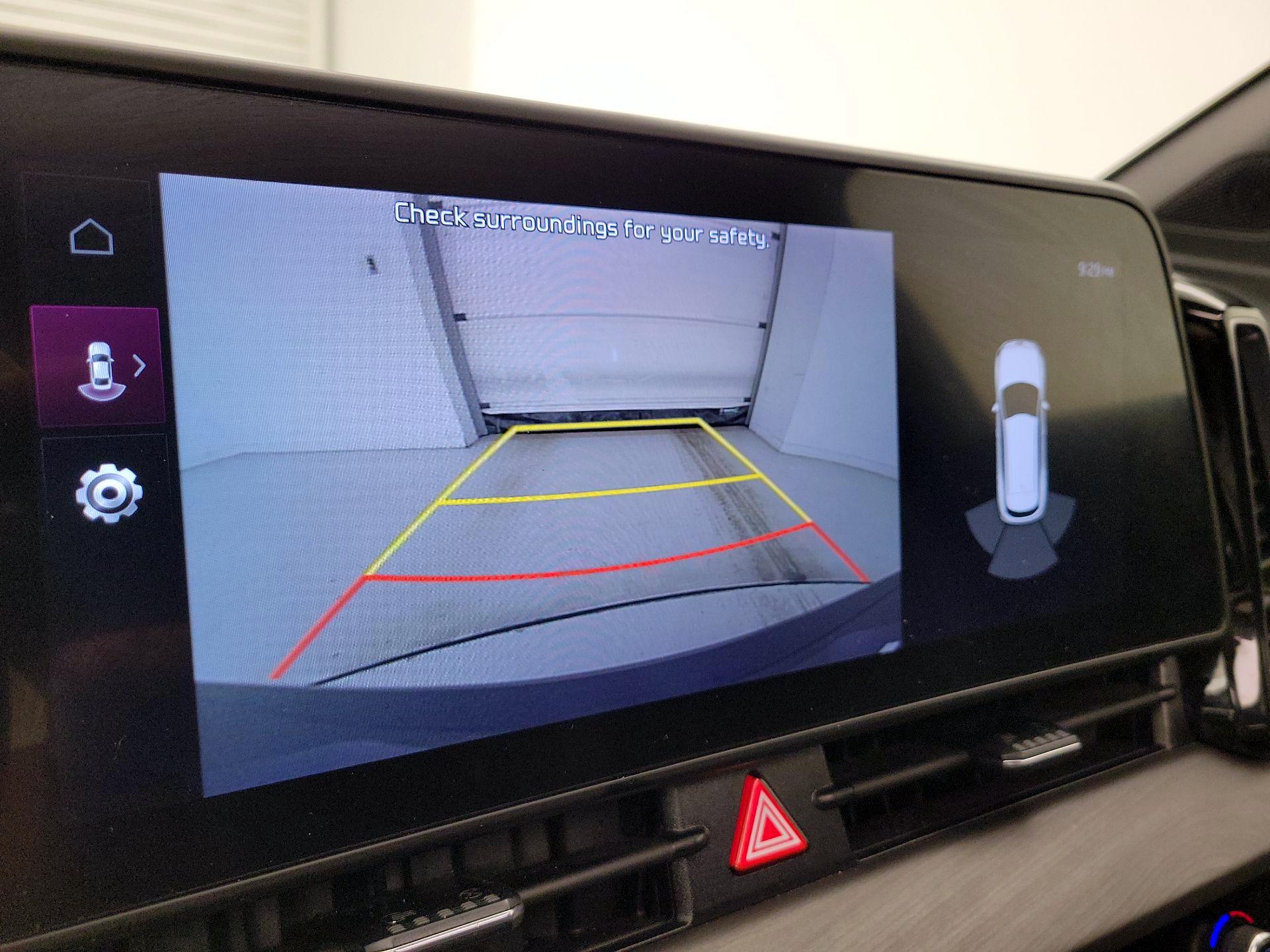 Thumbnail: 2023 Kia Sportage - 15